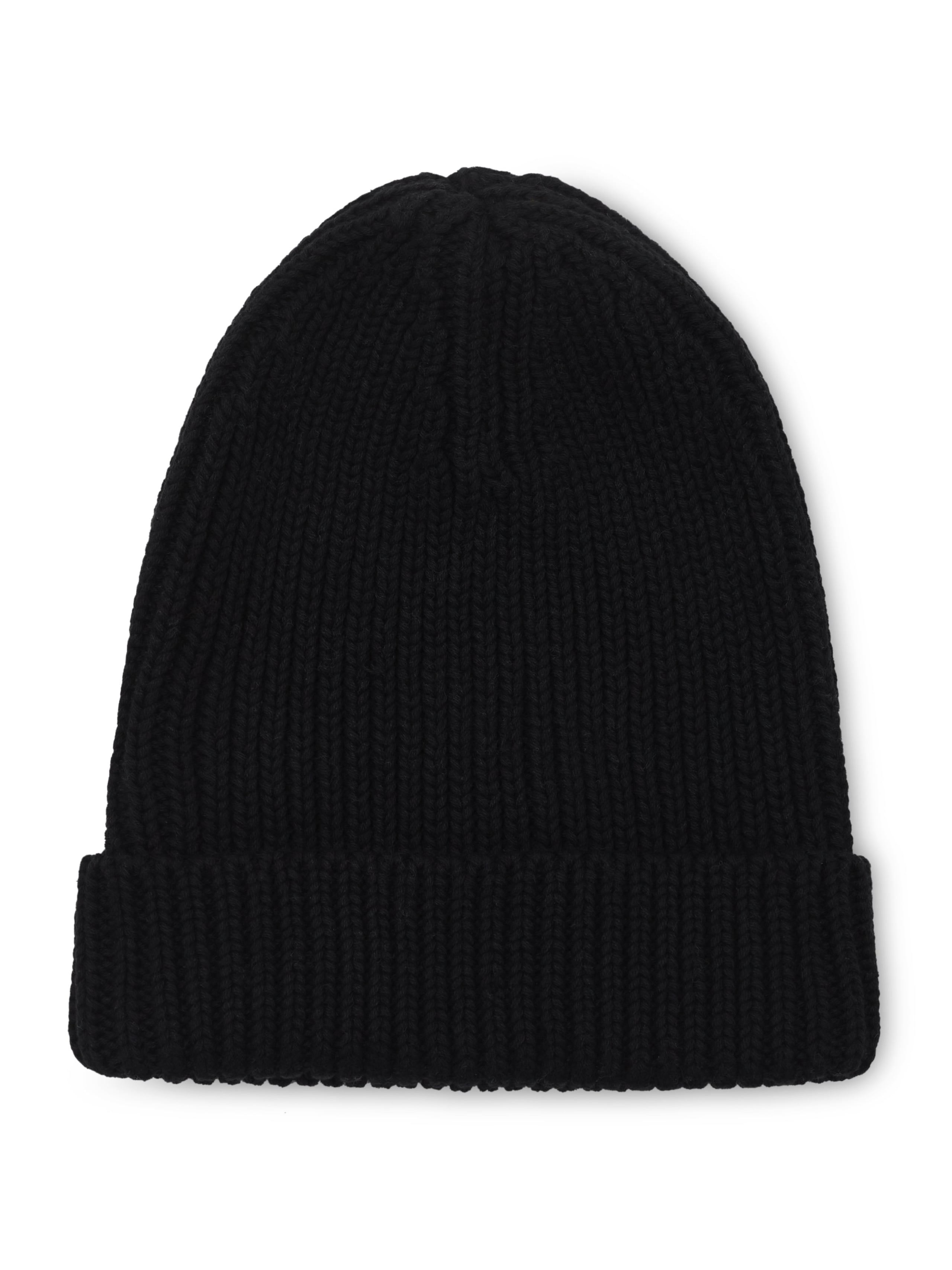 Black beanie