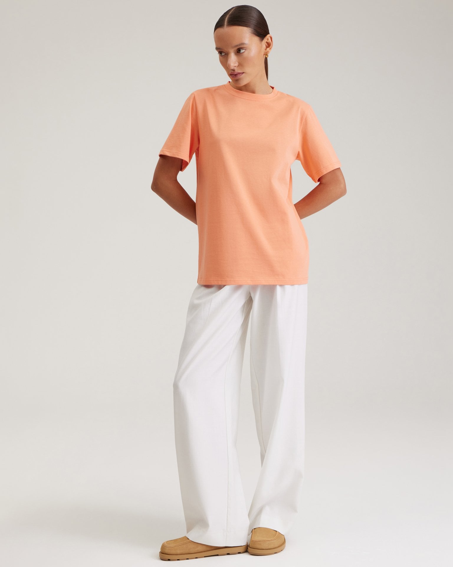 Basic peach T-shirt
