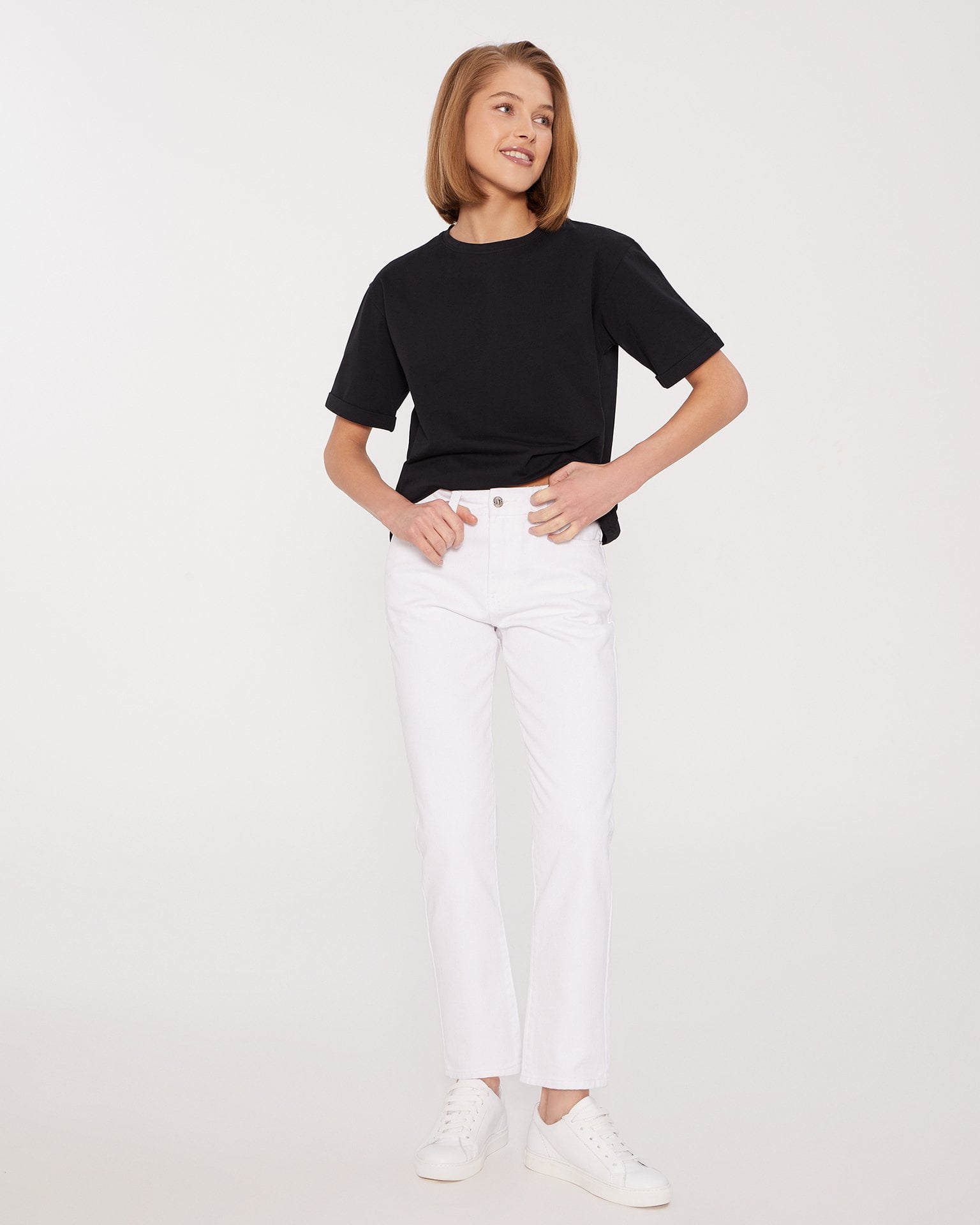 White mom jeans