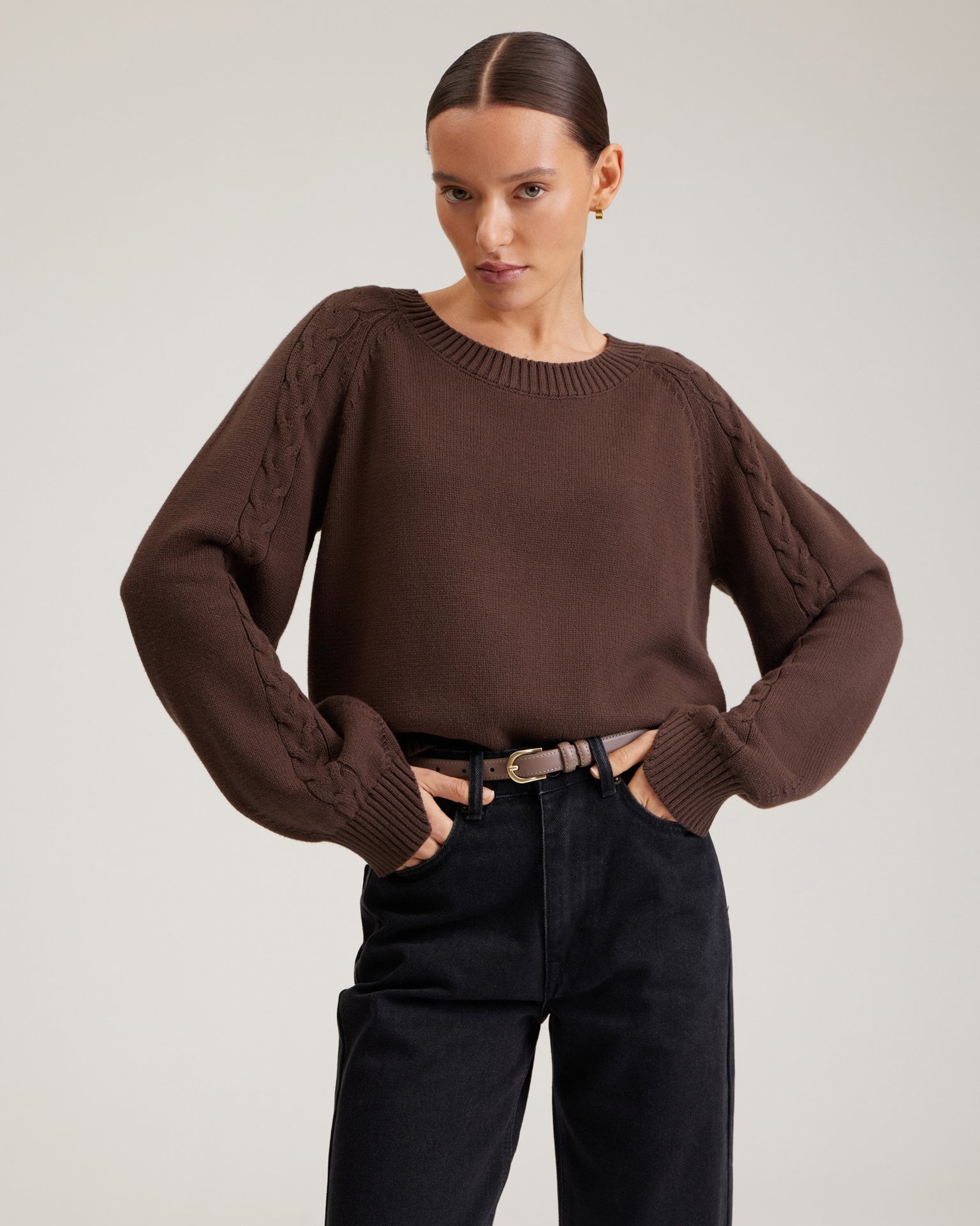 Cable-knit jumper