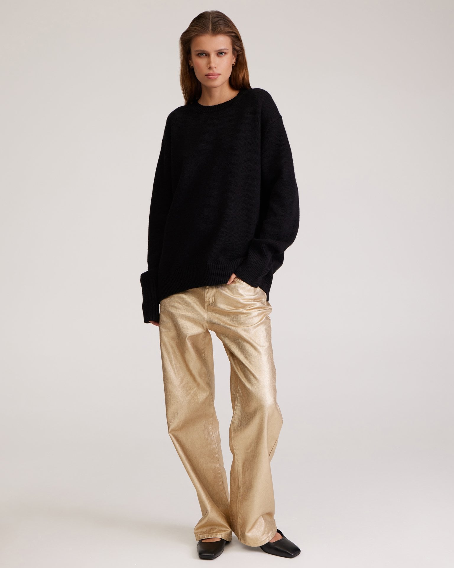Oversize jumper in black