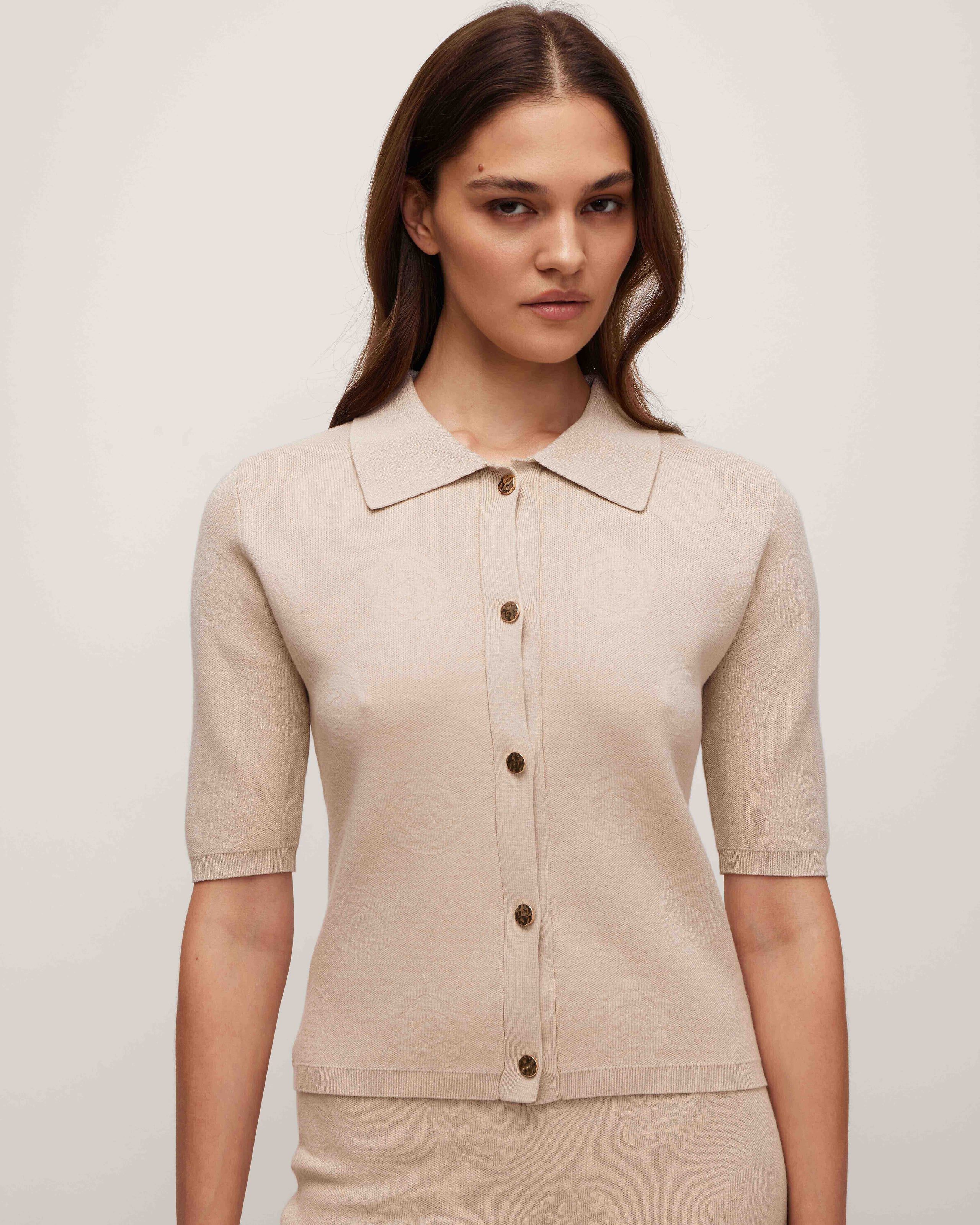 Short-sleeved cardigan