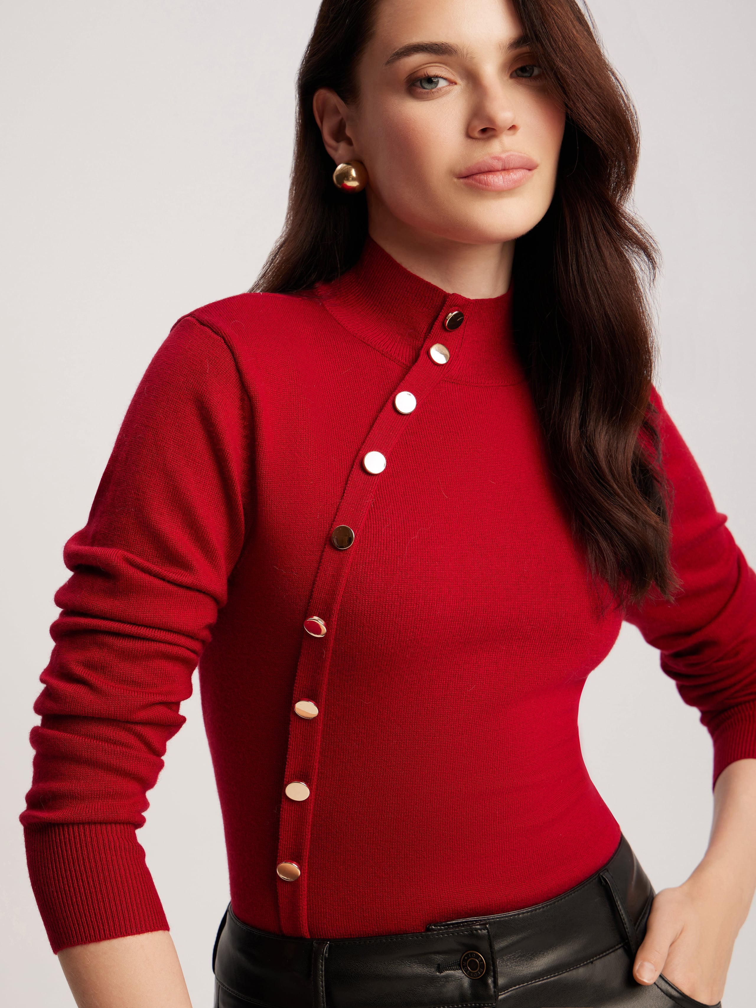 Jumper with accent buttons
