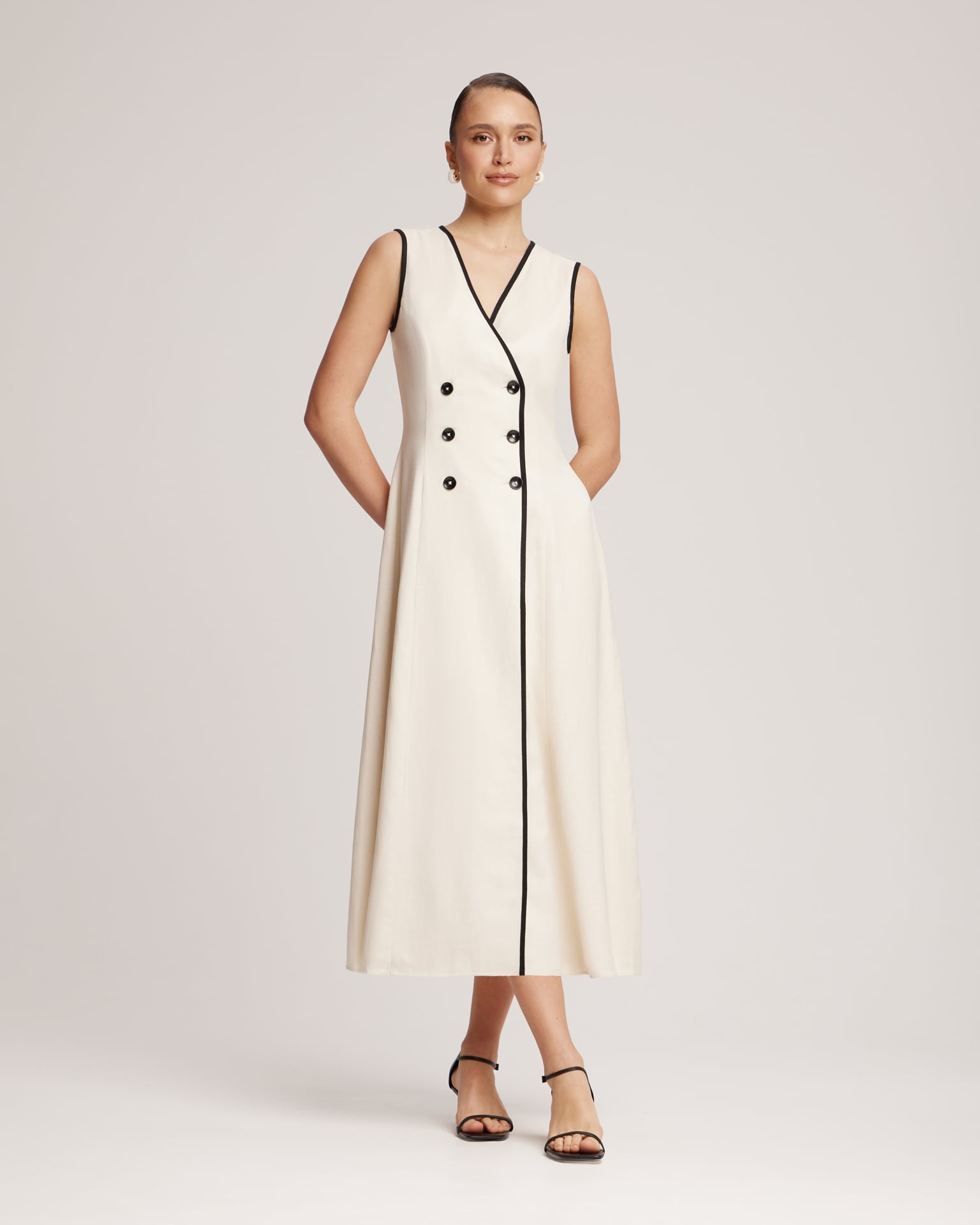 Linen beige dress