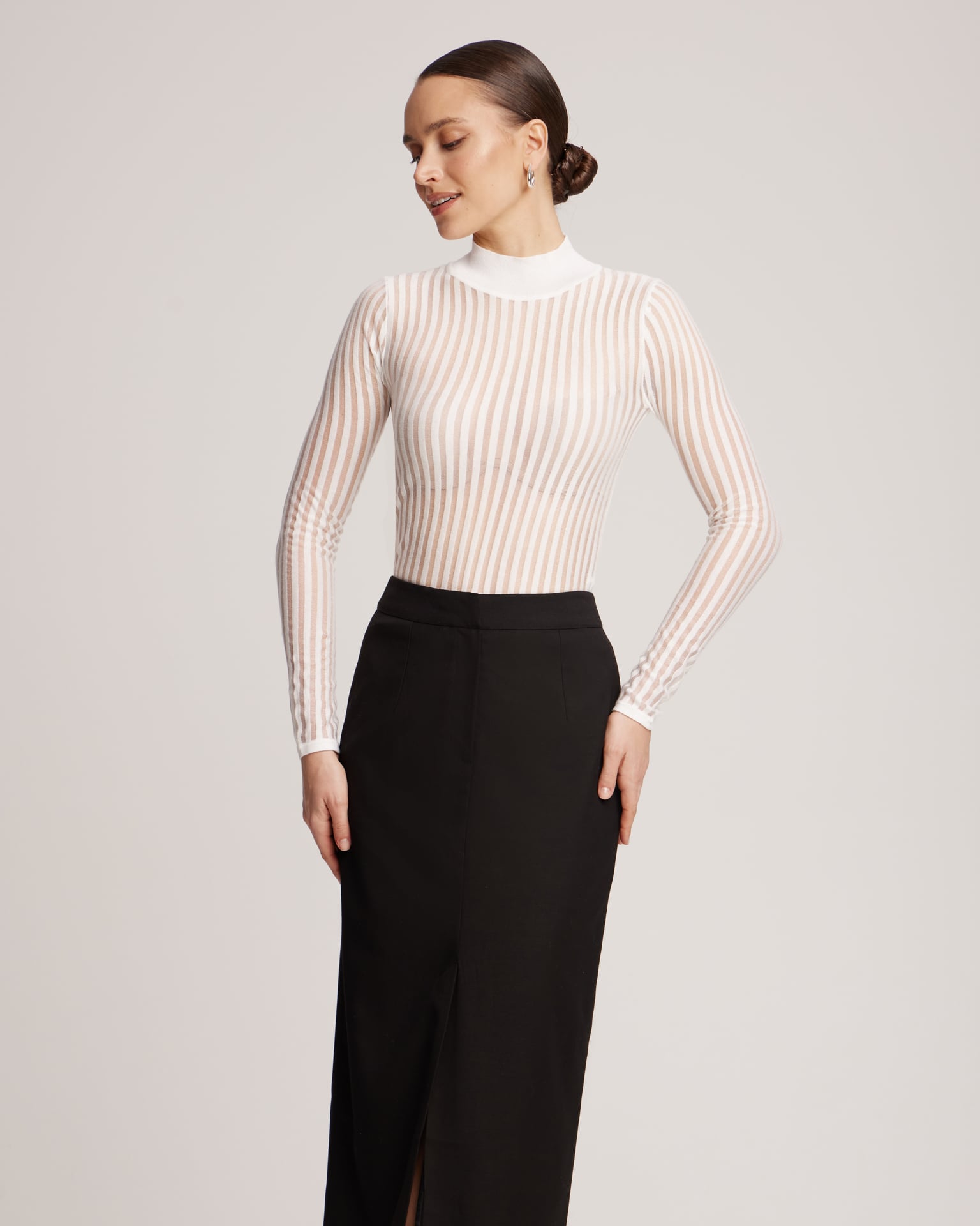 White top with long sleeves