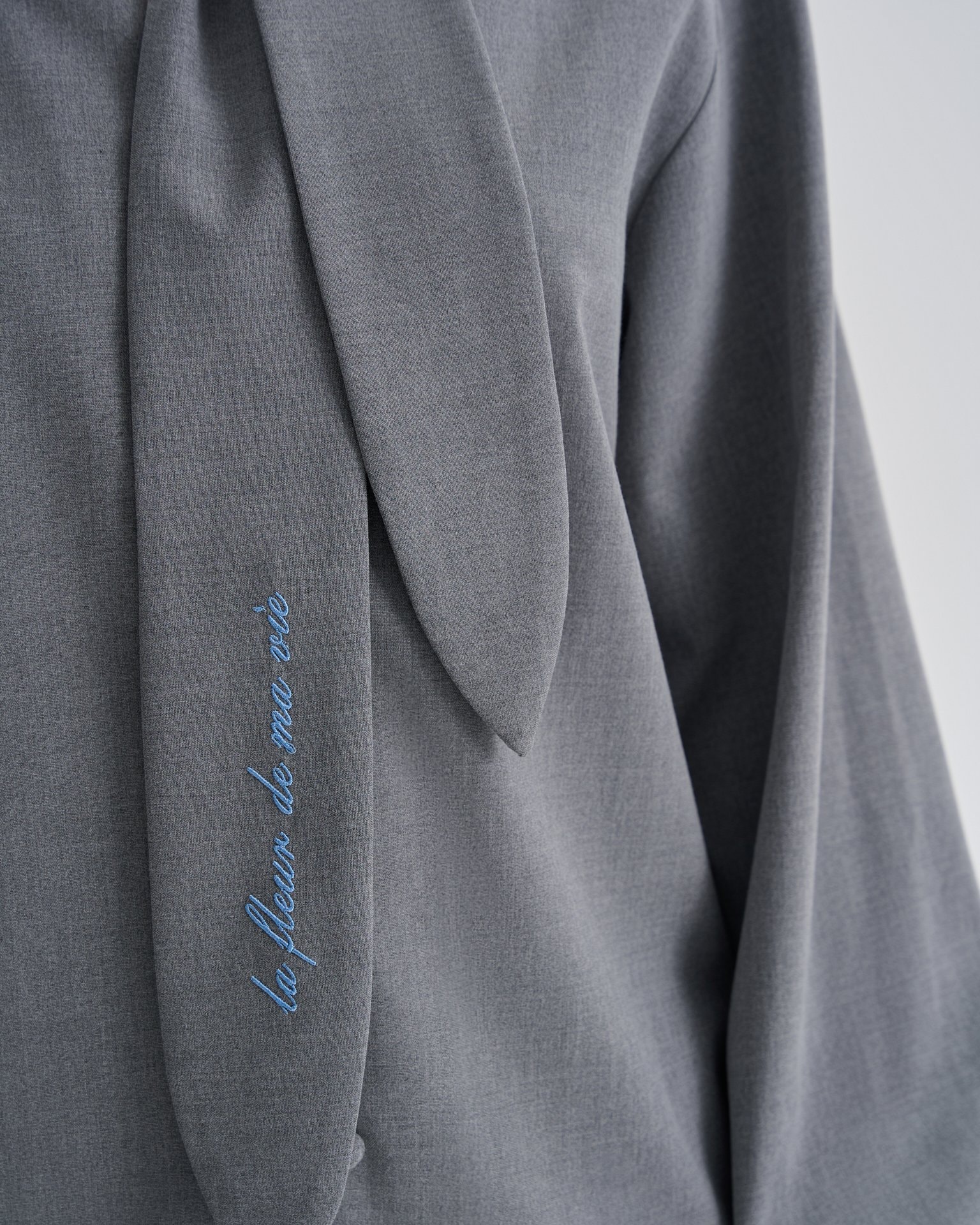 Blouse with a tie-neck detail, Grey — photo 9
