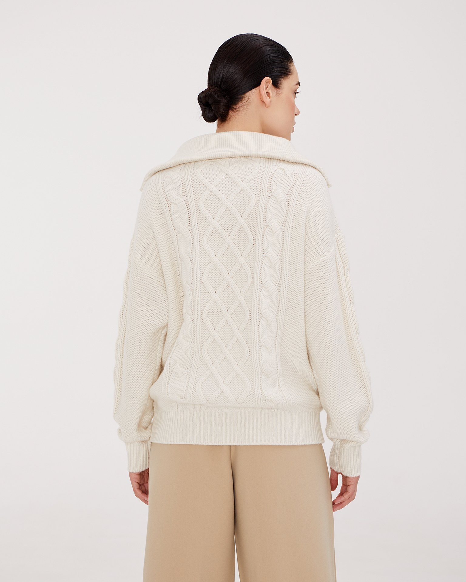 Jumper with a collar, White — photo 3