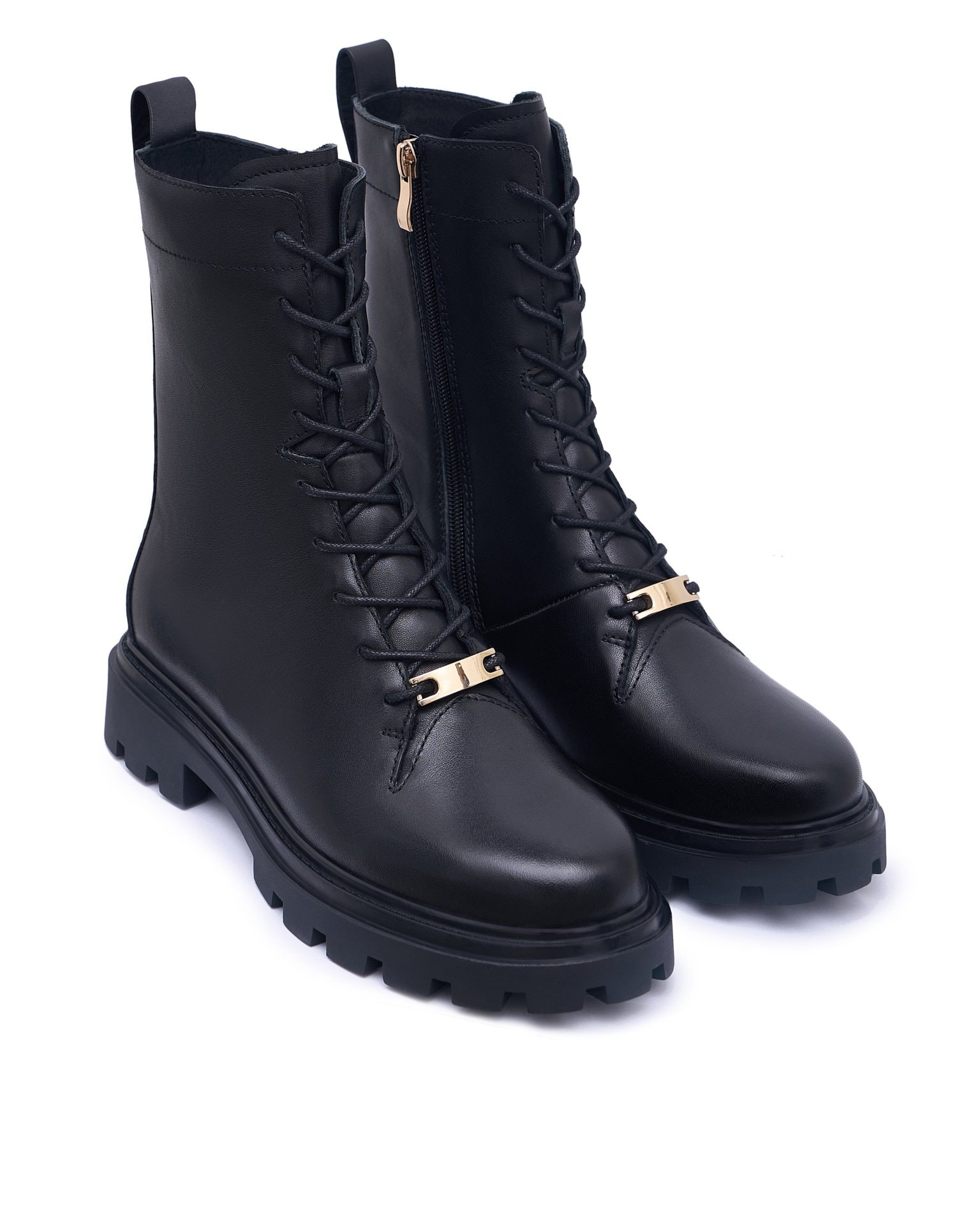 Boots made of genuine leather, Black