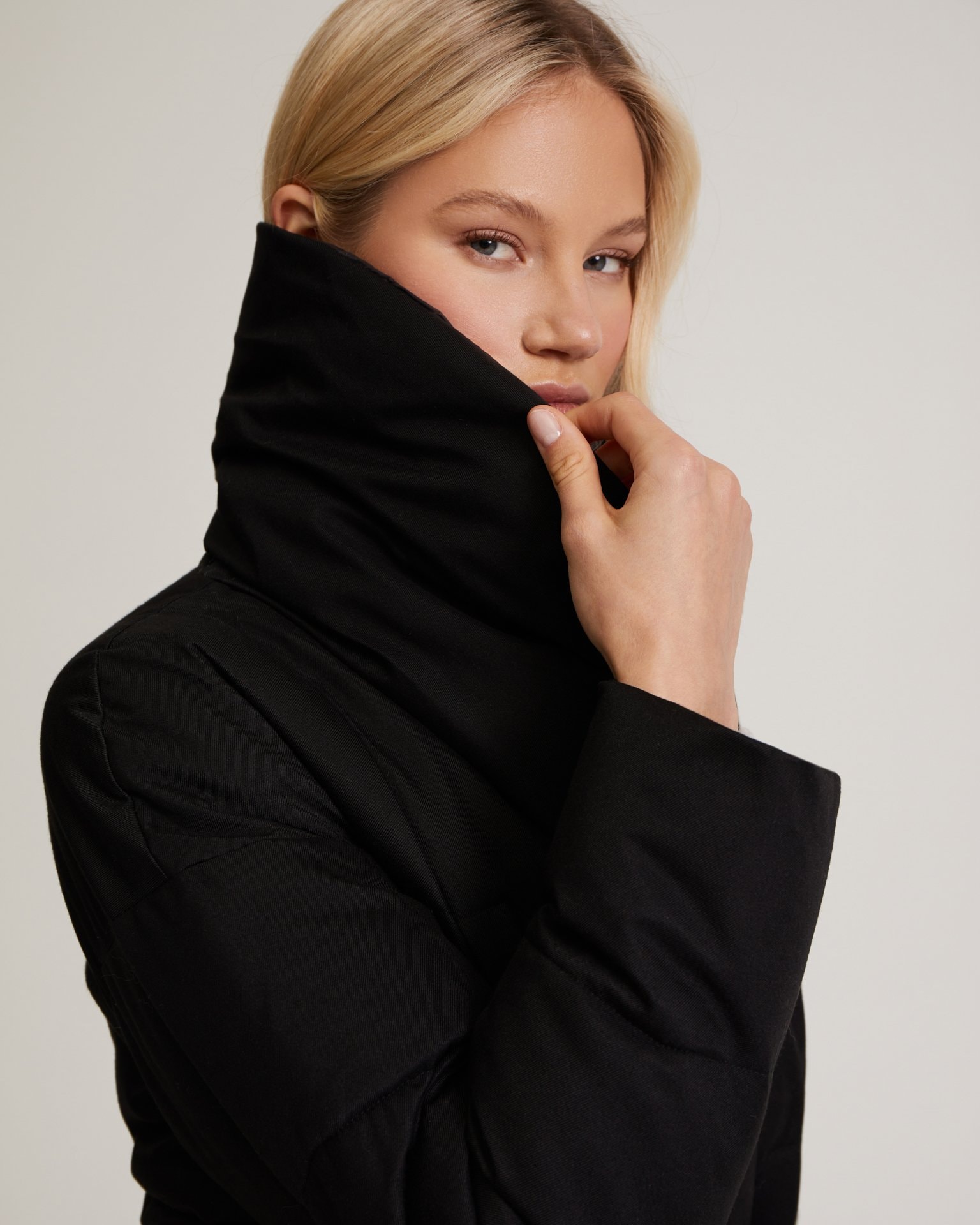 Belted Puffer Coat in Black, Black — photo 10
