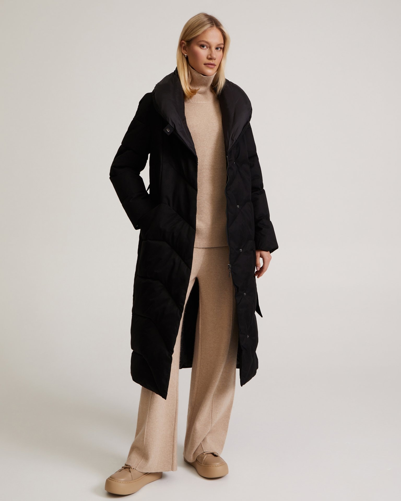 Belted Puffer Coat in Black, Black — photo 7