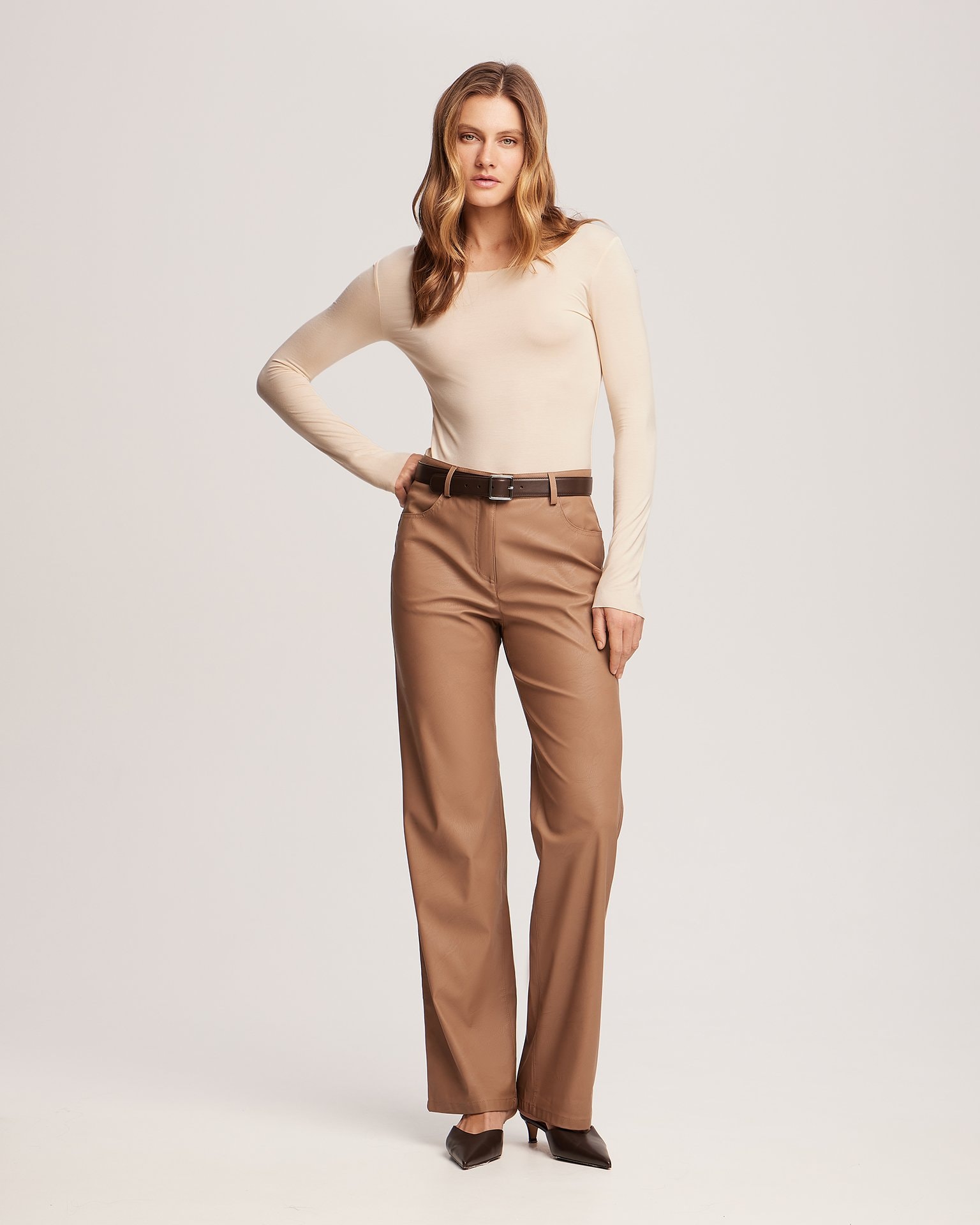 Long sleeve top with a round neckline, Light Beige — photo 2