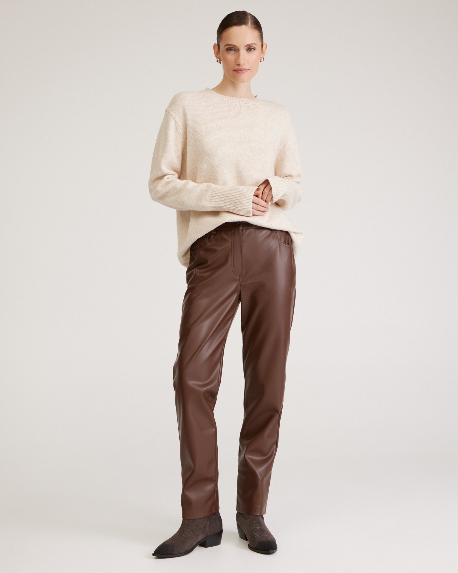Chocolate brown trousers in eco-leather, Brown — photo 2