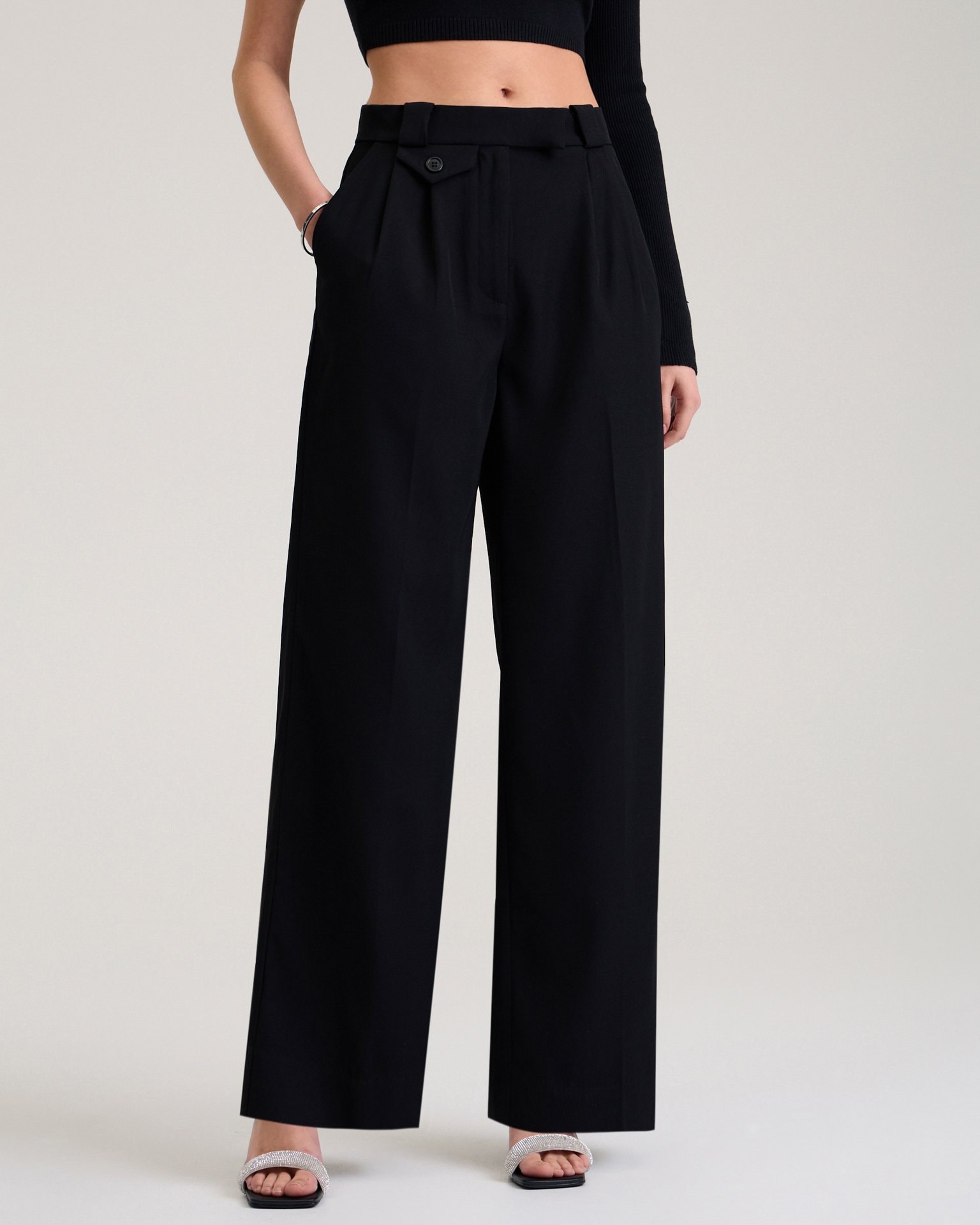 Trousers with decorative pocket in black, Black