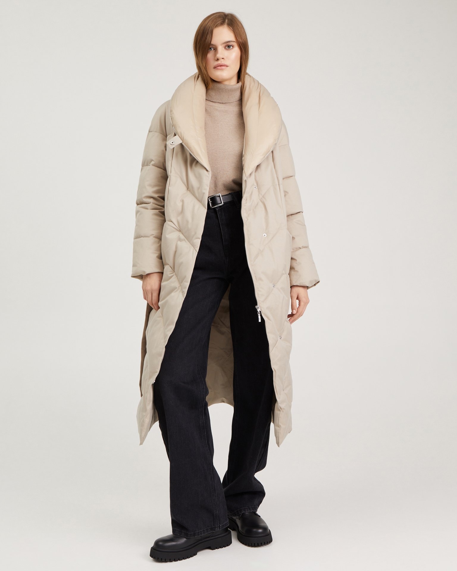 Belted Puffer Coat in Beige, Beige — photo 3