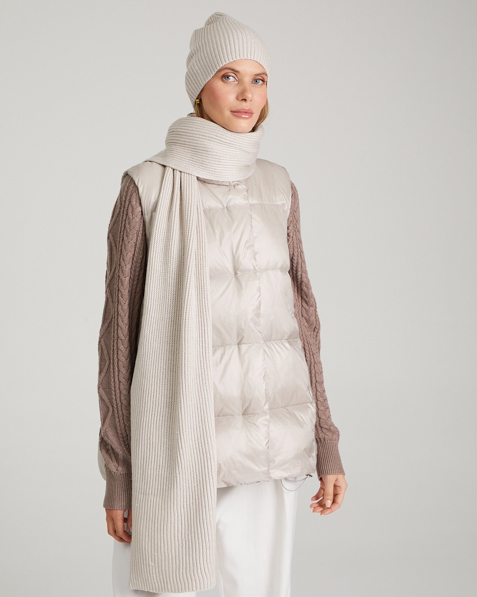 Beige scarf, Beige — photo 4