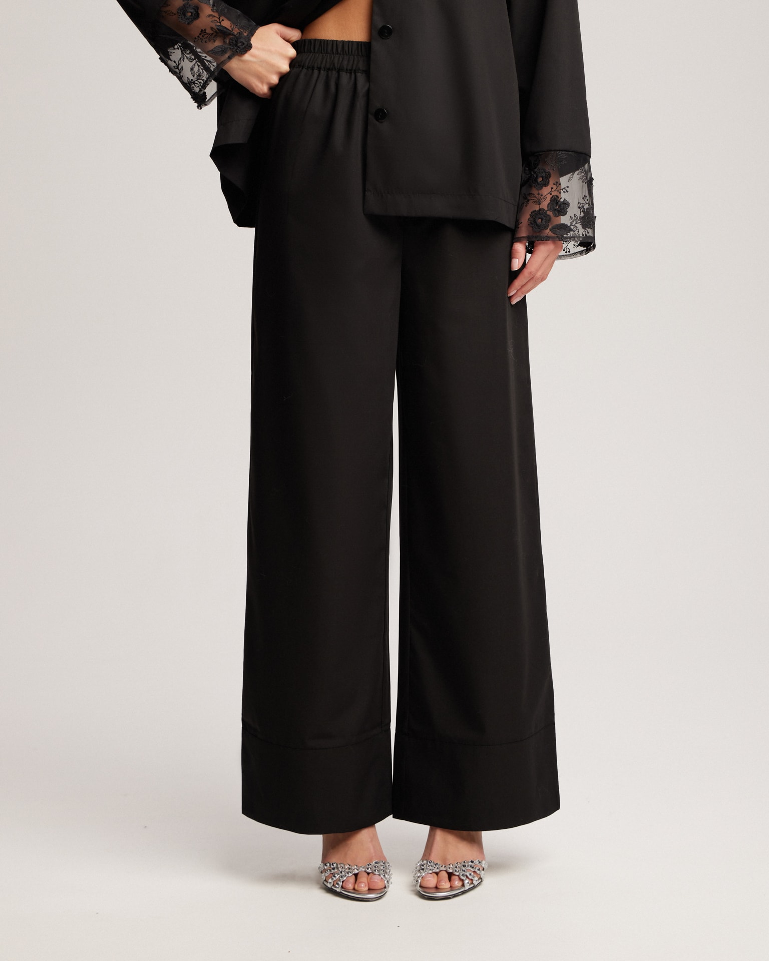 Set with Lace Inserts, Black — photo 7