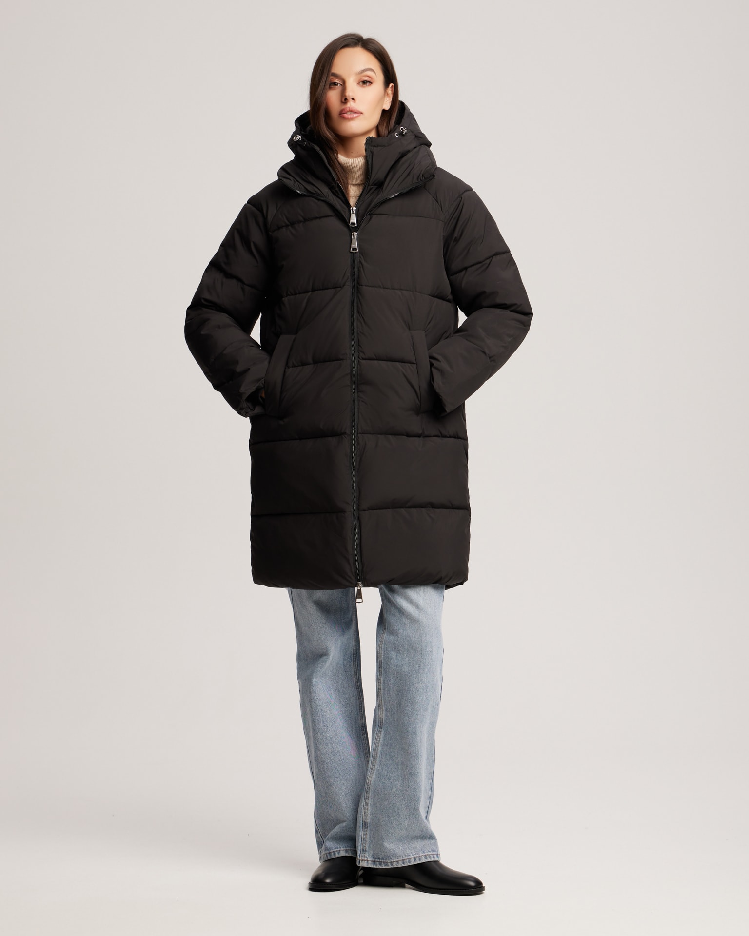 Essential black puffer coat, Black