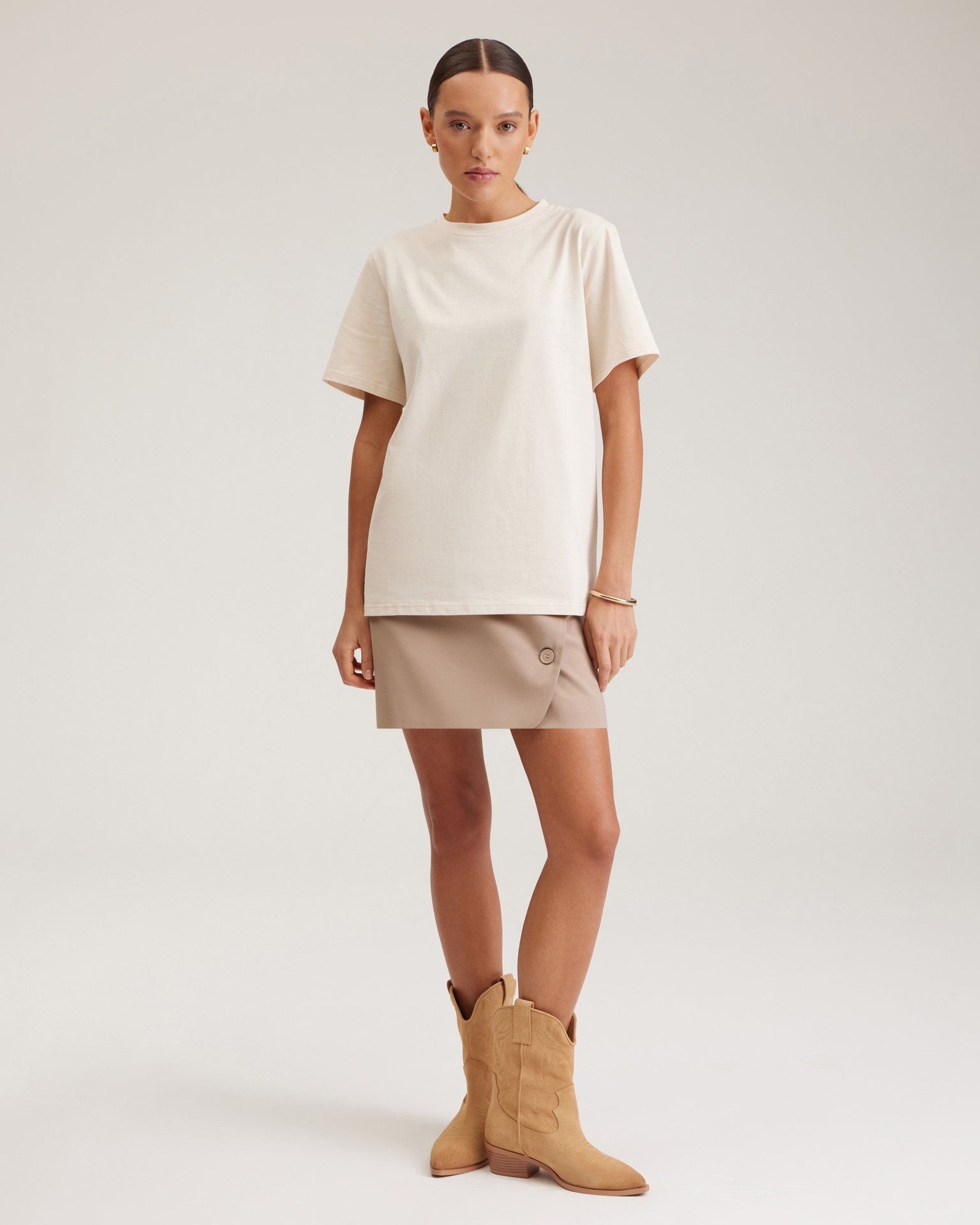 Basic Beige T-shirt