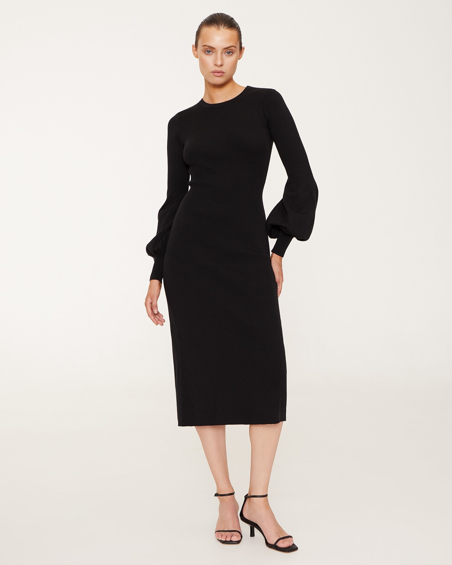 Fitted midi dress in black