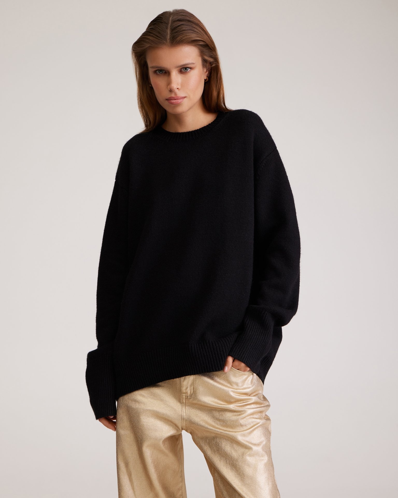Oversize jumper in black