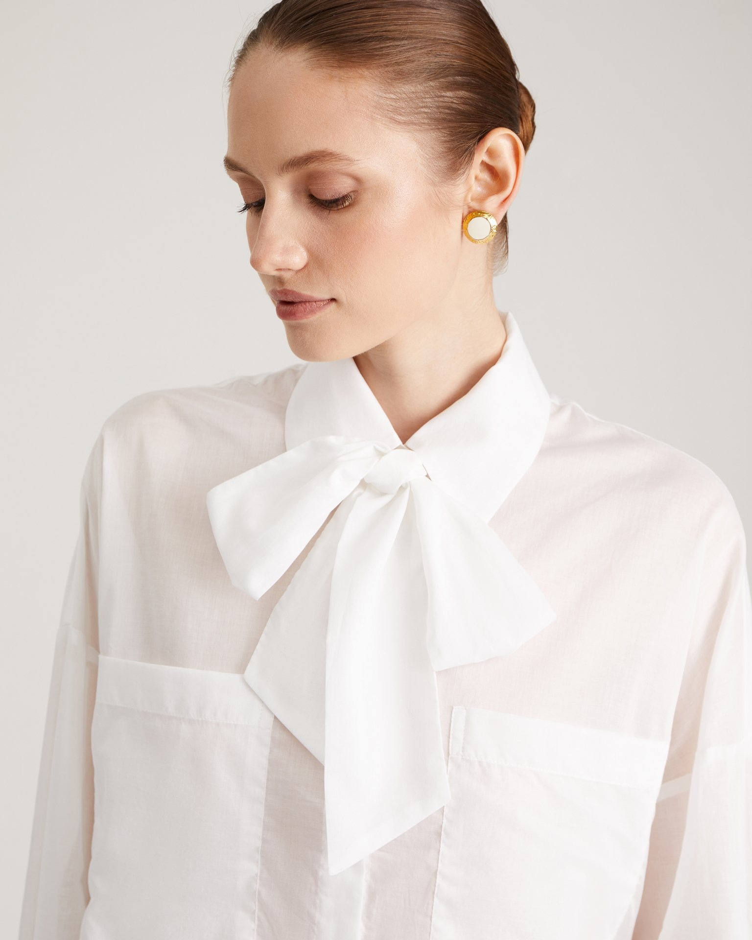 Blouse with a bow