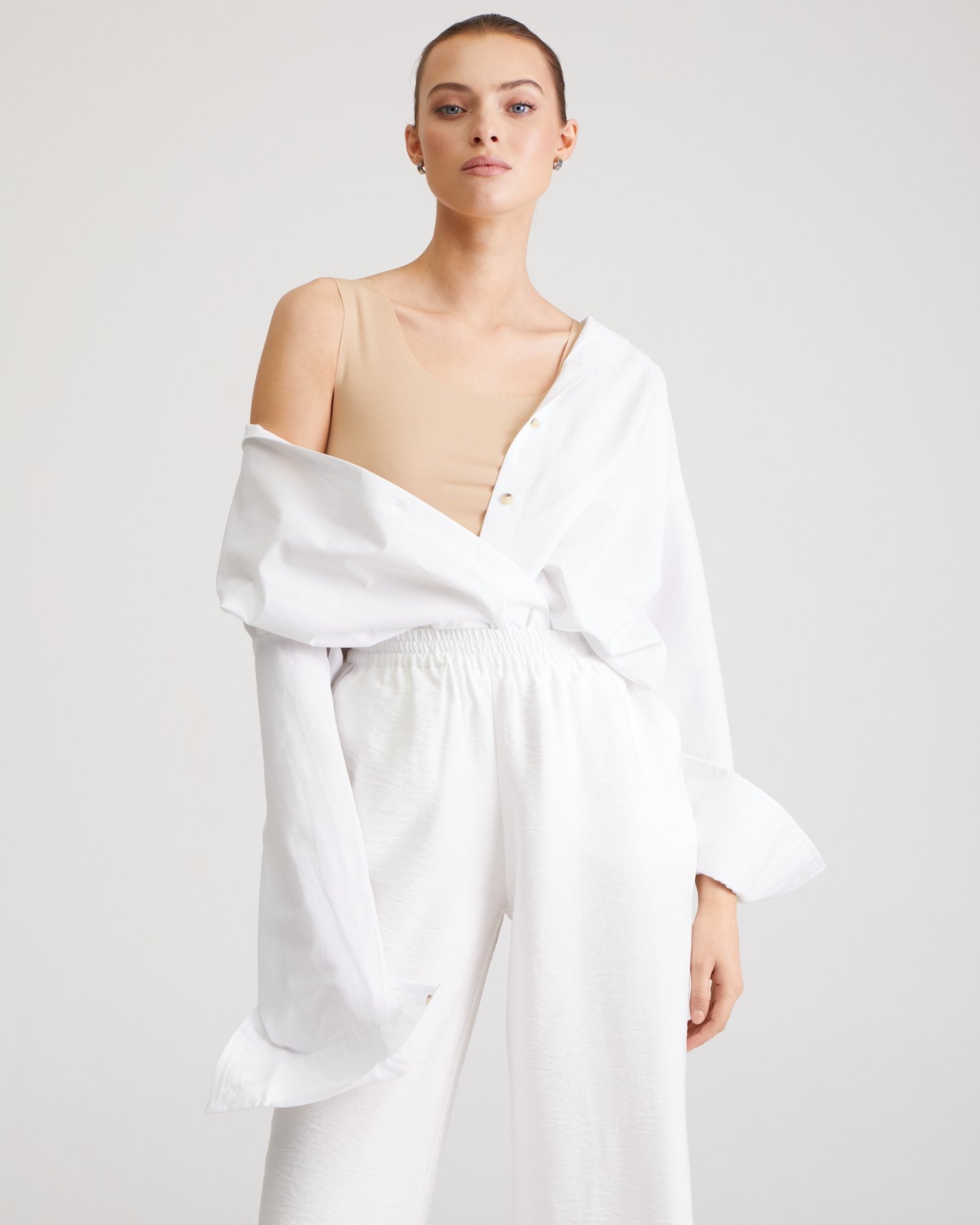 White Trousers with Elastic Waist