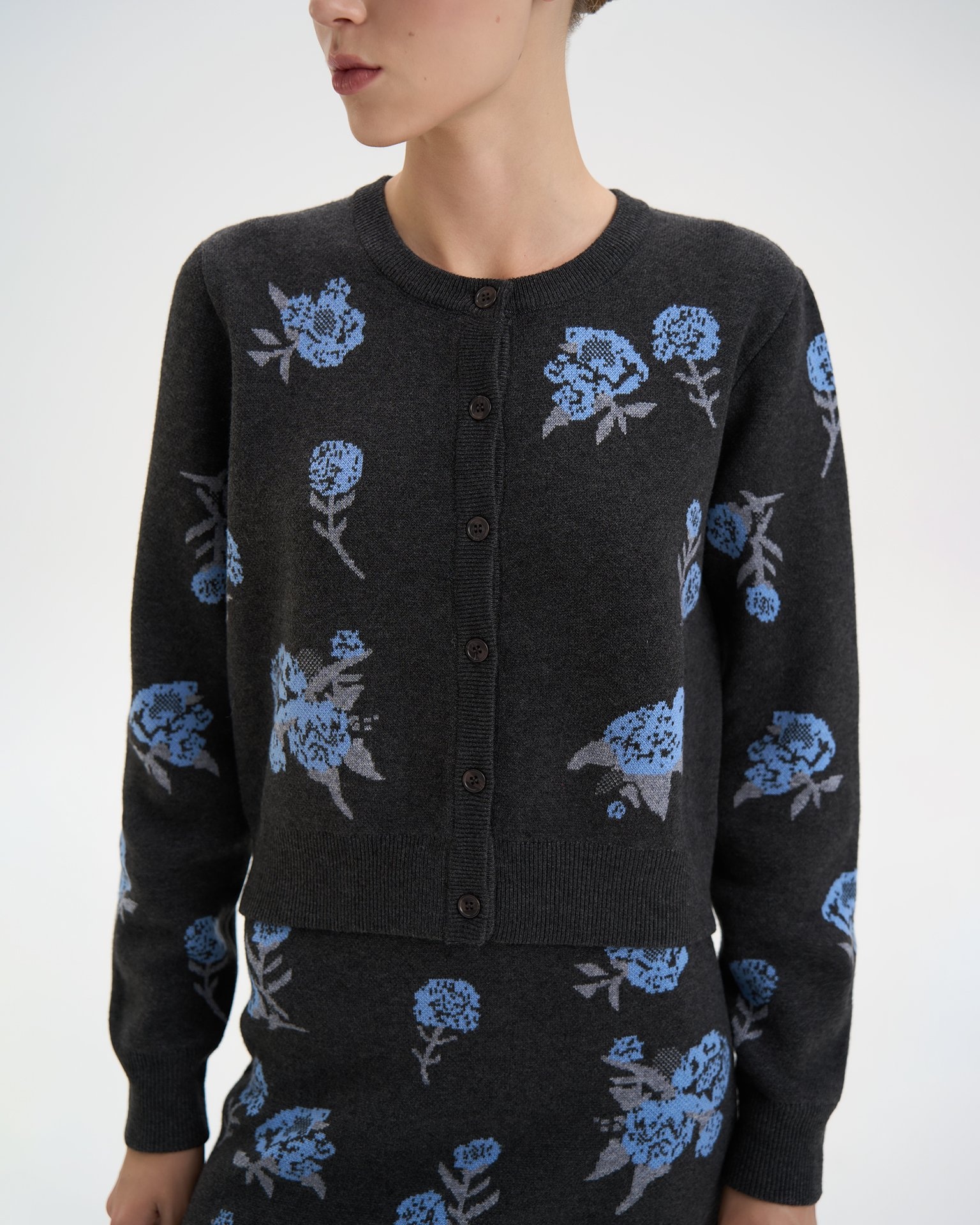 Cardigan with a round neckline