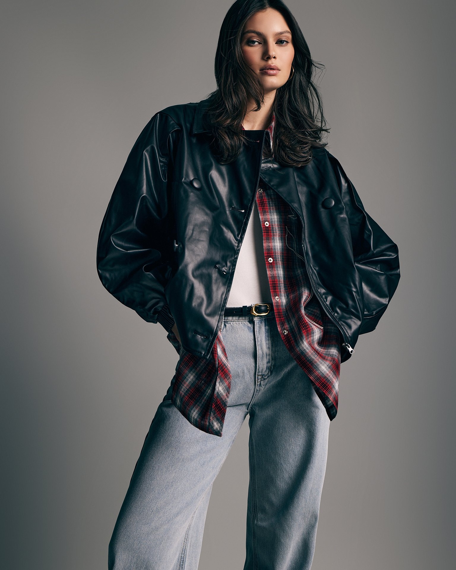 Oversize black bomber jacket