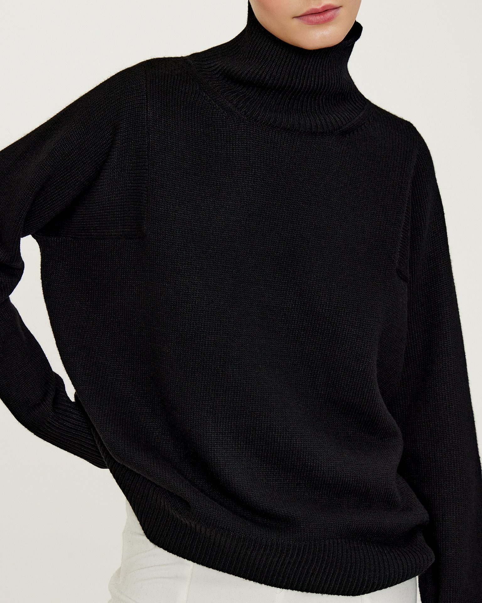 Basic black turtleneck jumper