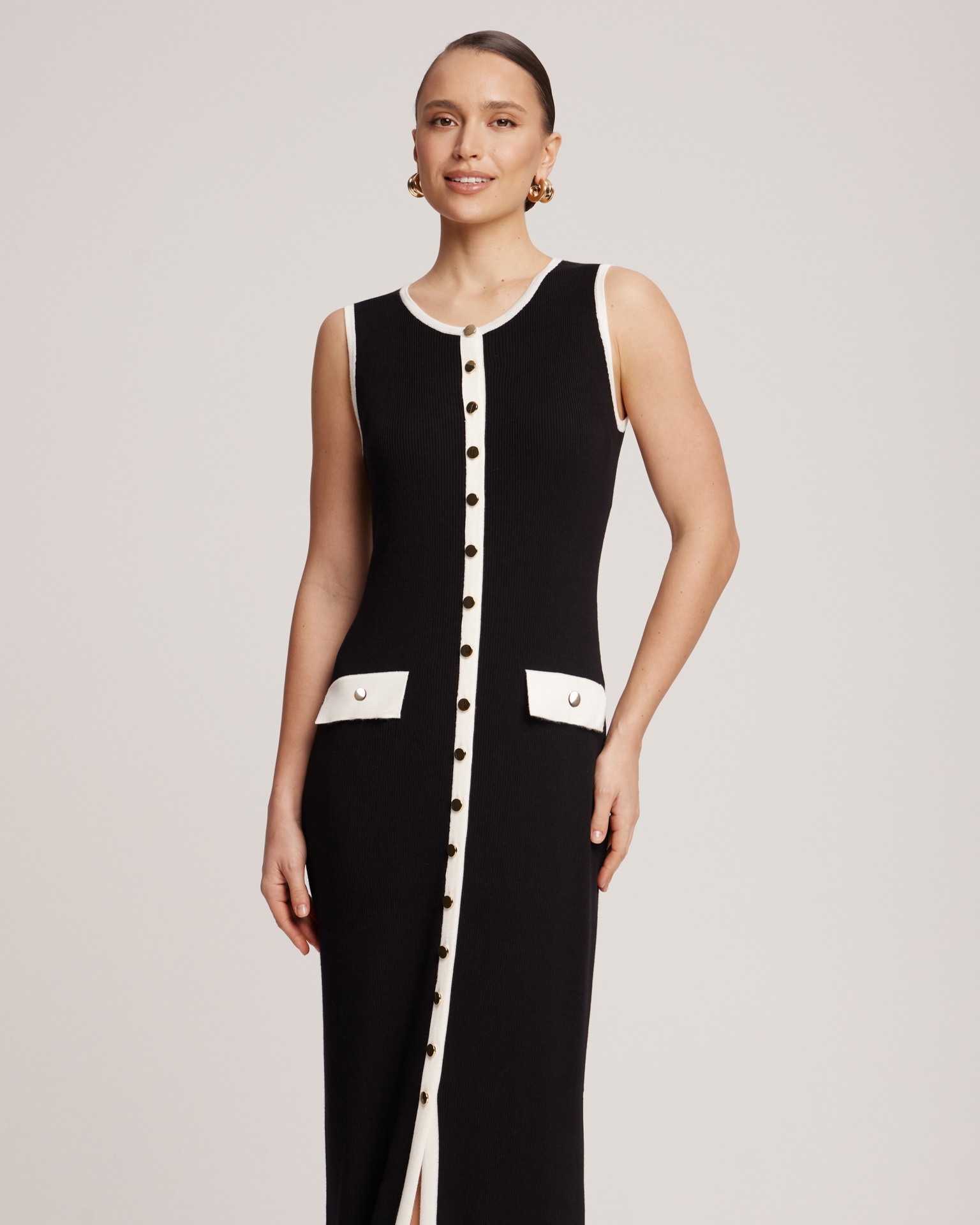 Sleeveless midi dress