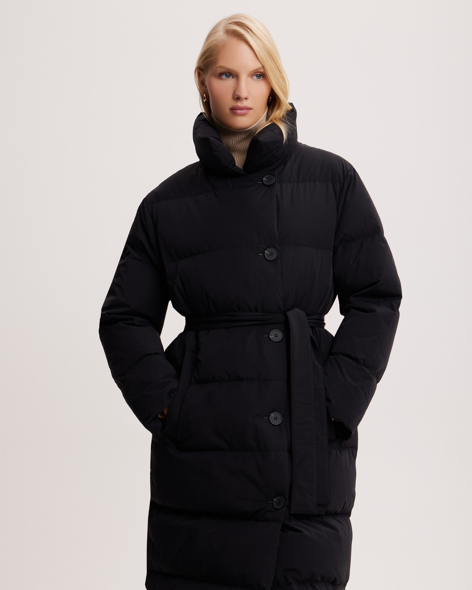 Belted down jacket in black