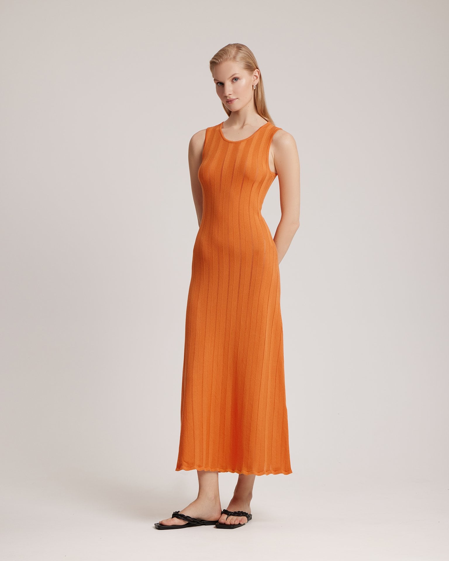 Fine-knit dress