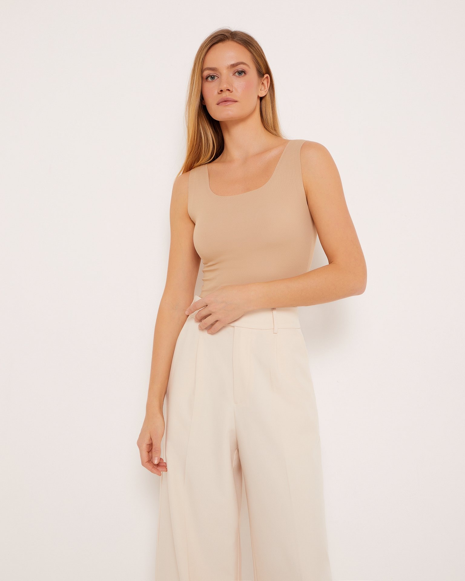 Loose-fit beige trousers, Beige — photo 5
