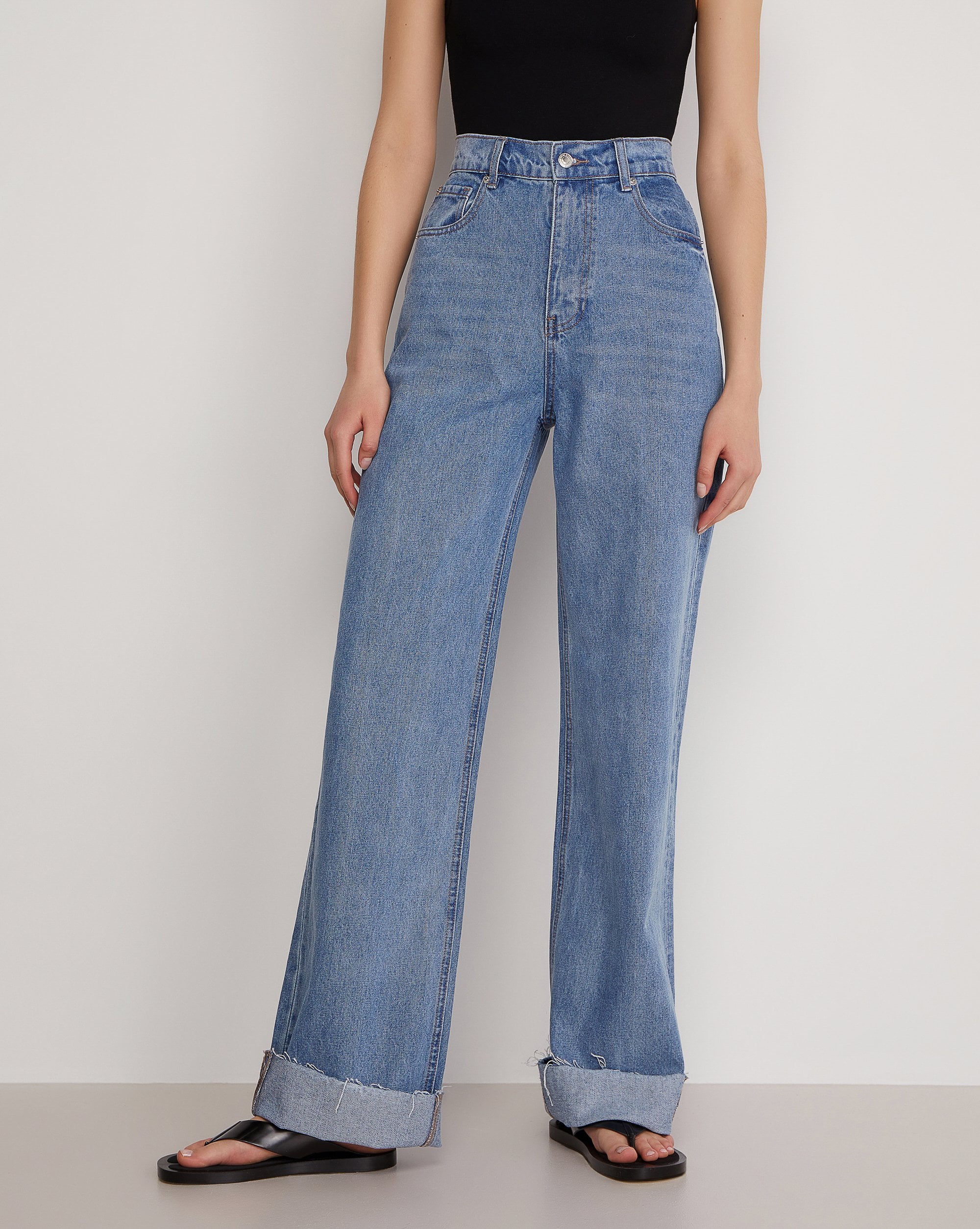 Turn-up jeans
