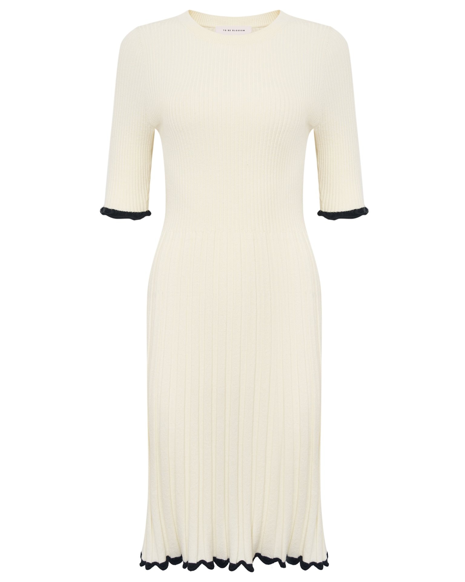 White dress, Milk — photo 8