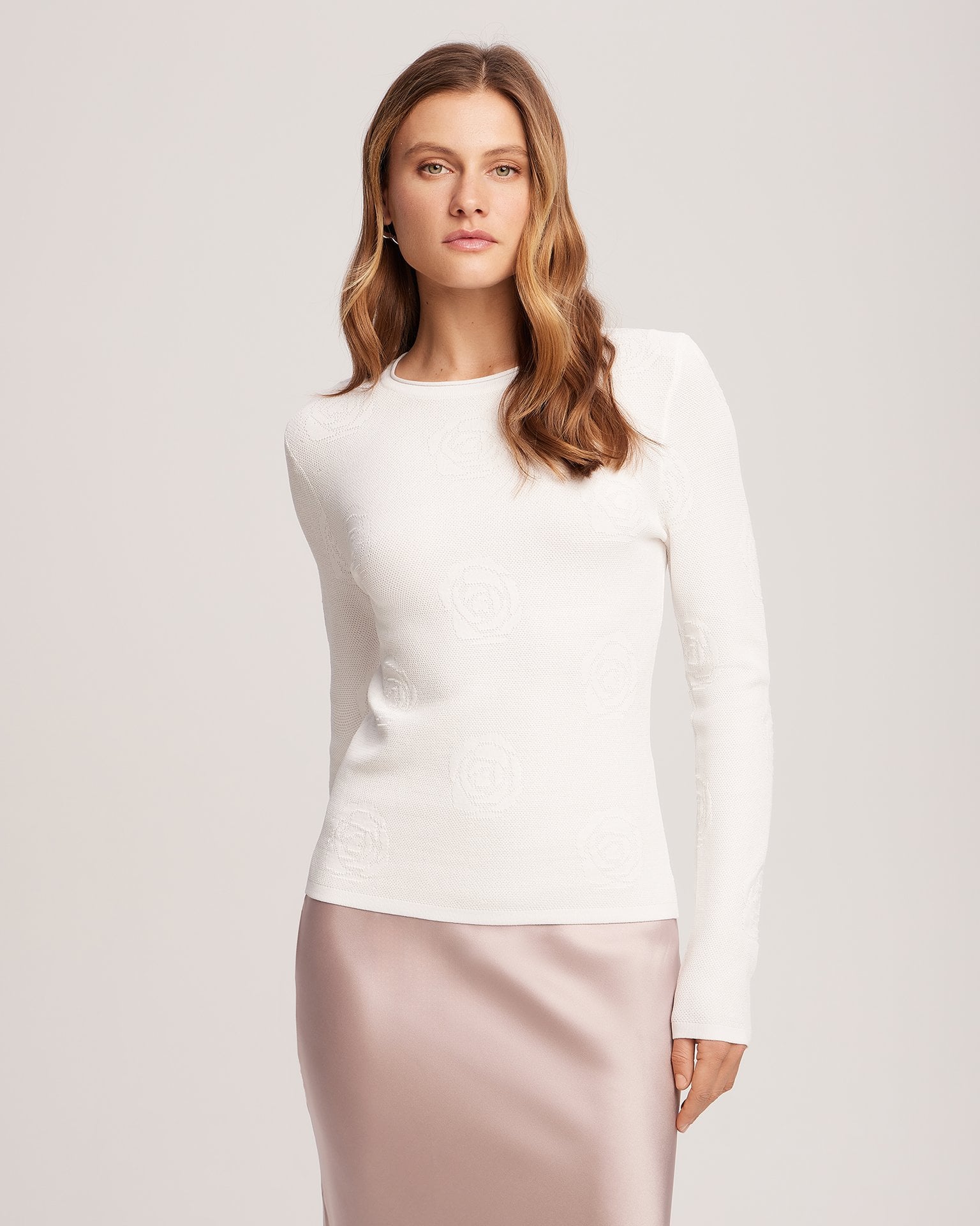 Jumper with textured roses