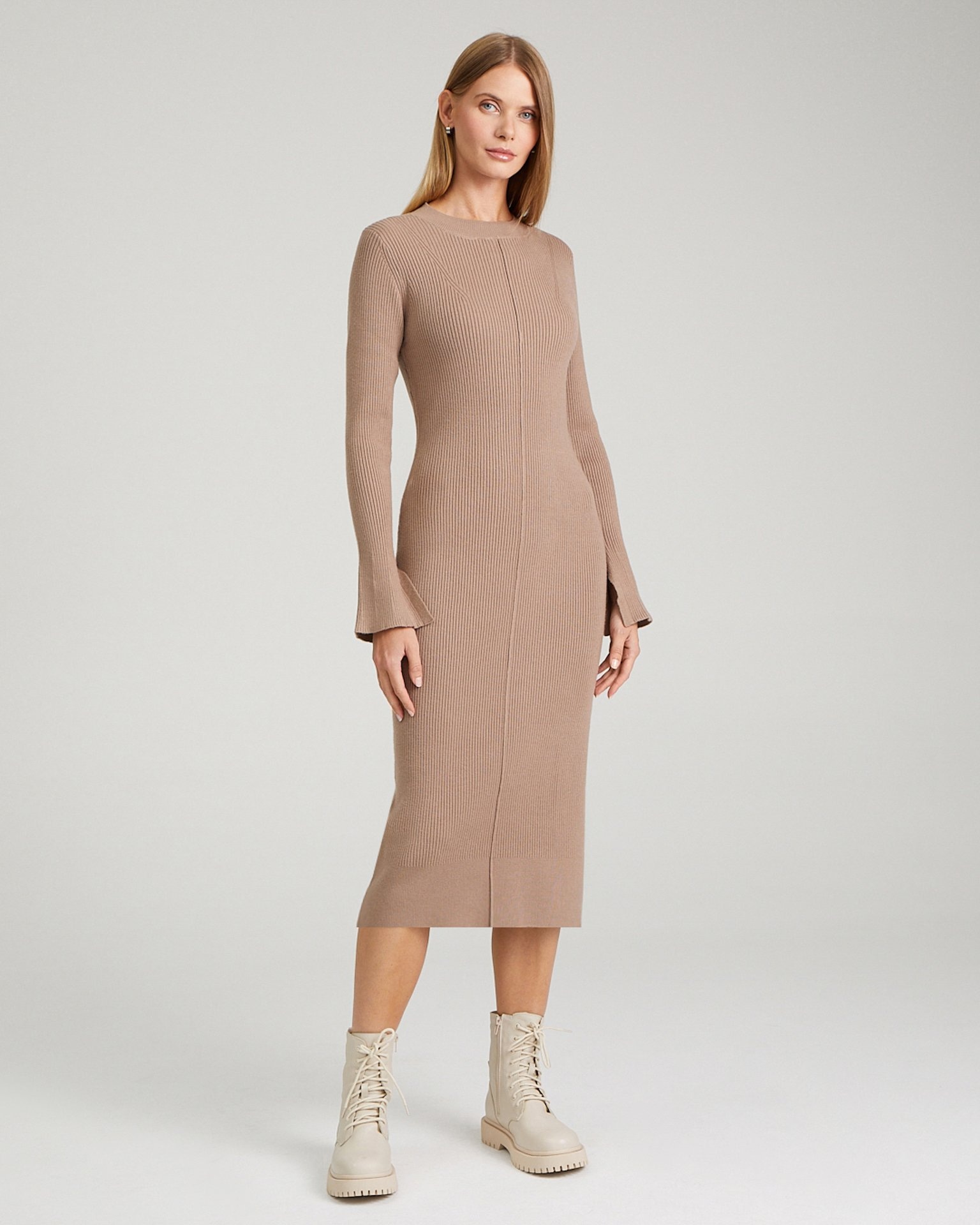 Fitted knit dress