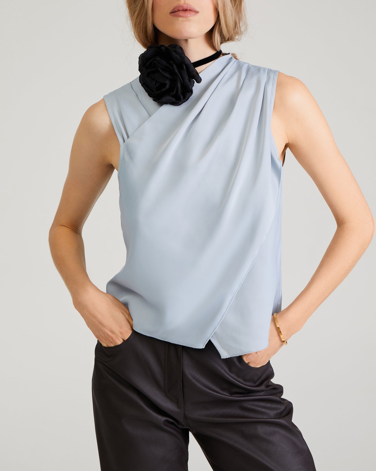 Flower accessory, Black — photo 2