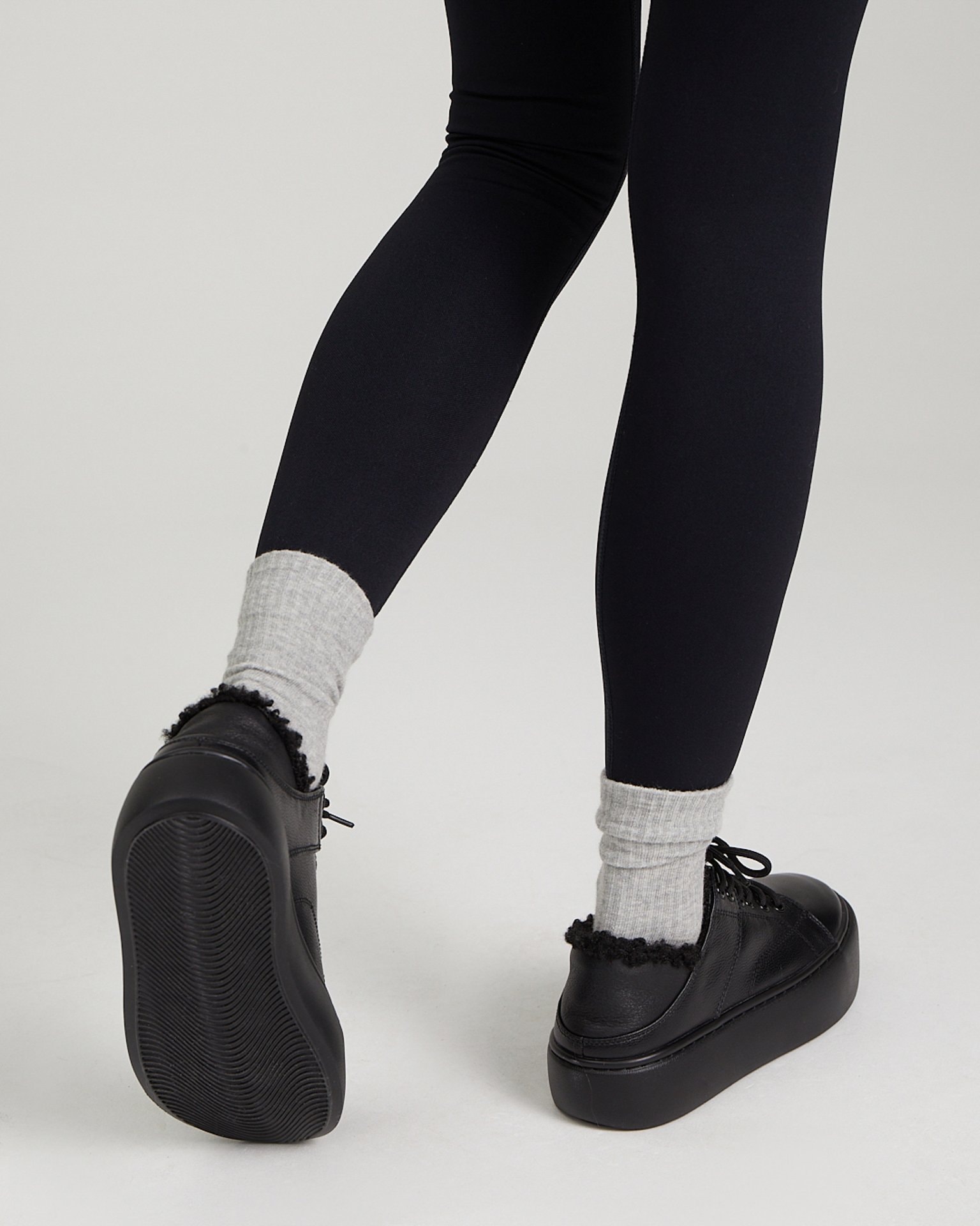 Natural leather sneakers with fur, Black — photo 6
