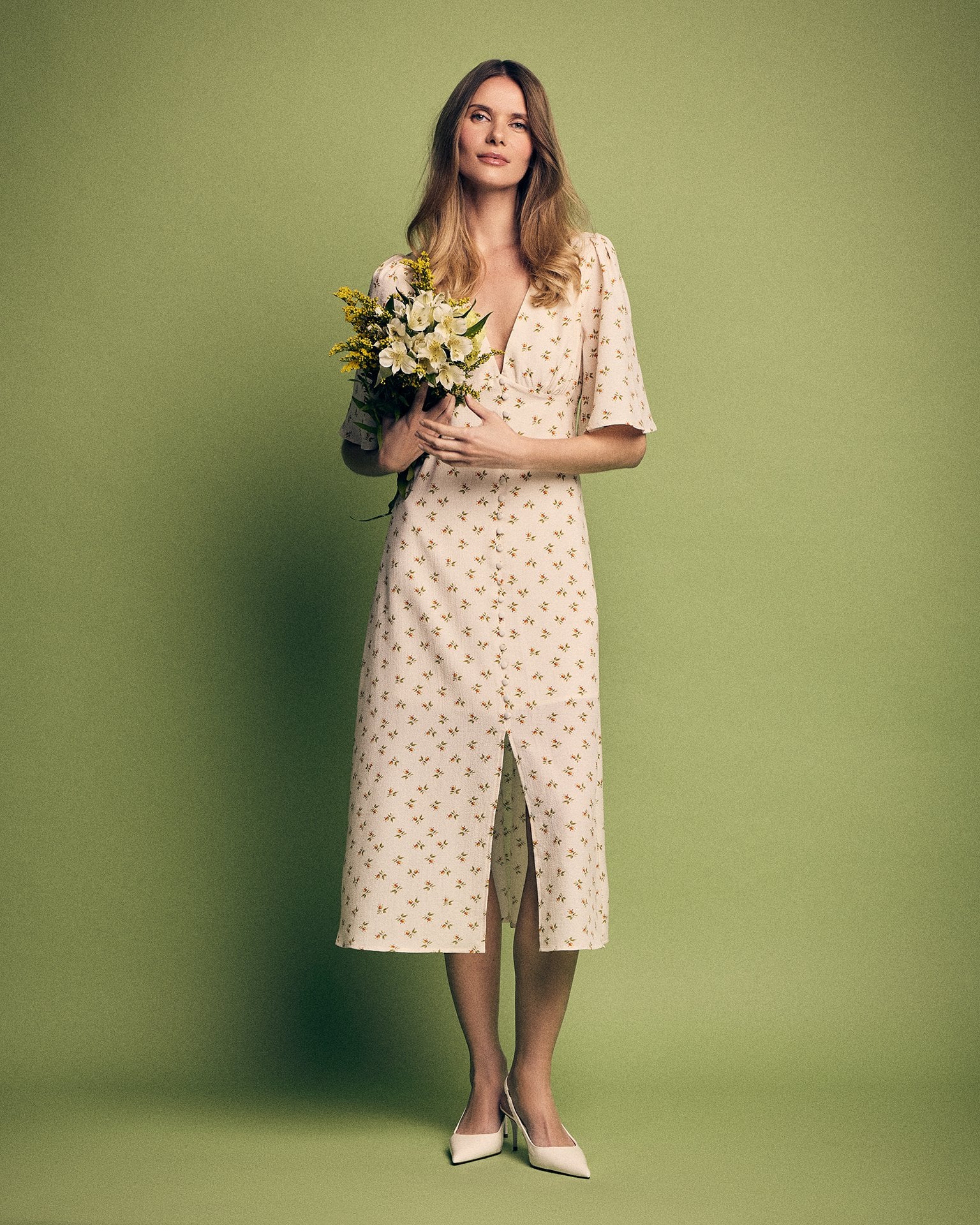 Dress with a V-neck
