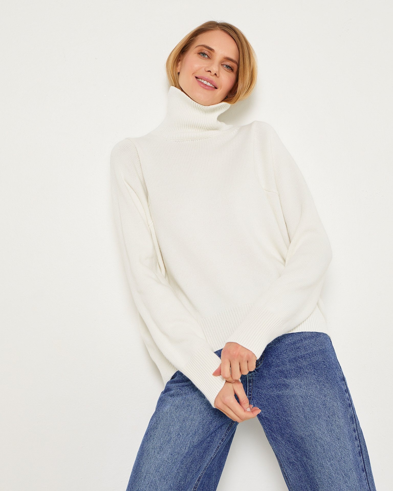 Sweaters, milky, art. 061366