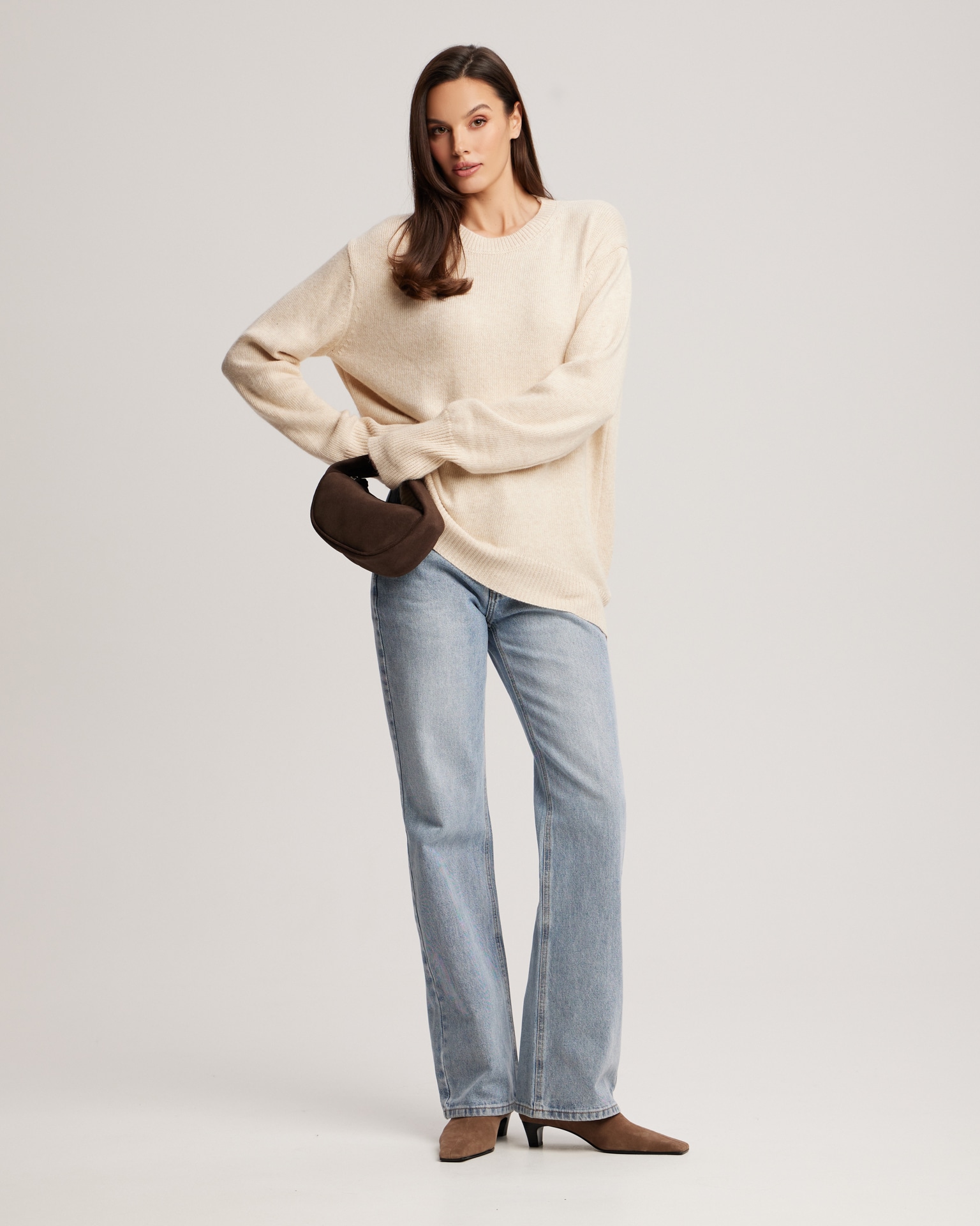 Oversize jumper in beige