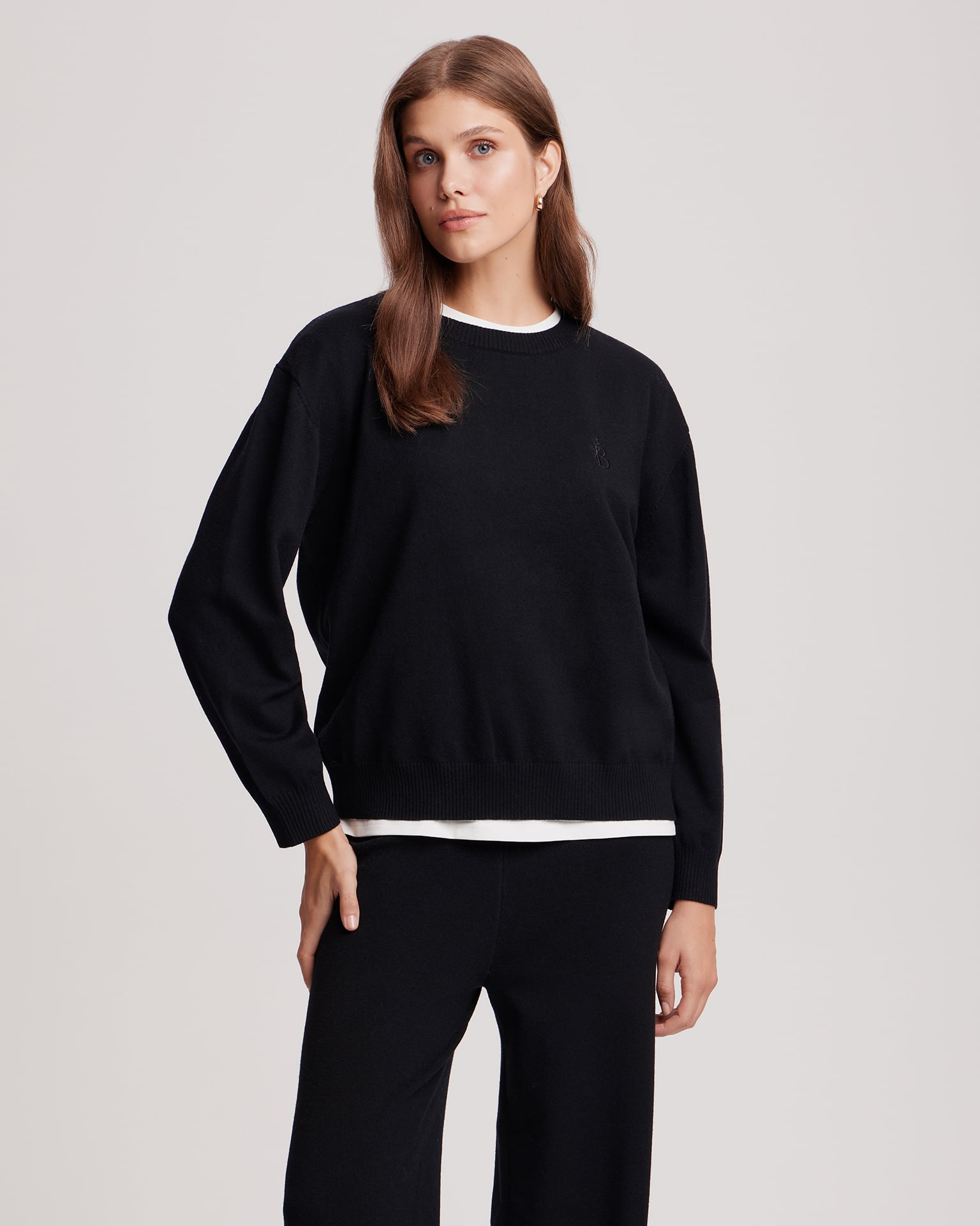 Black knitted set