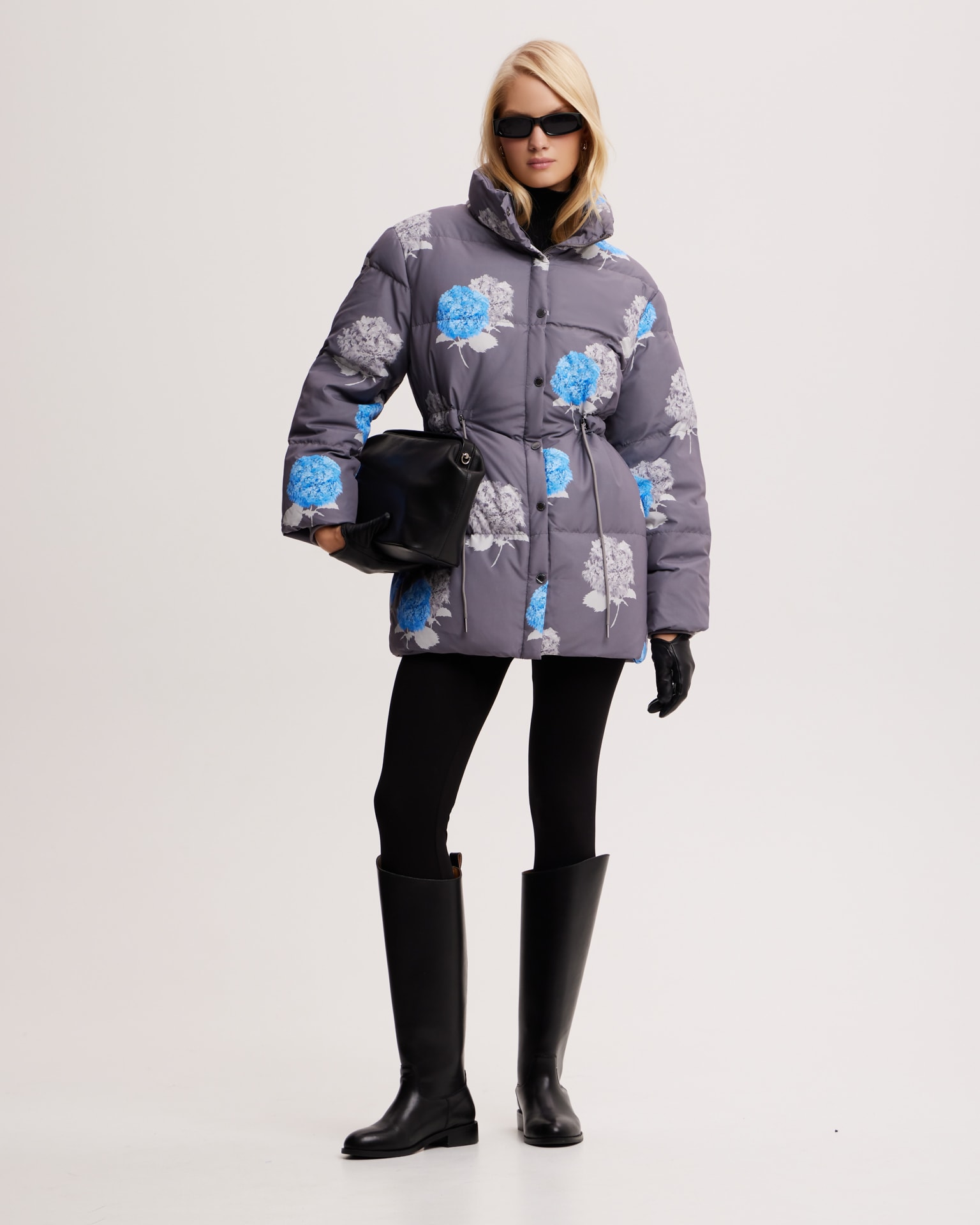 Longline down jacket with limited edition Hydrangea print, Grey — photo 5