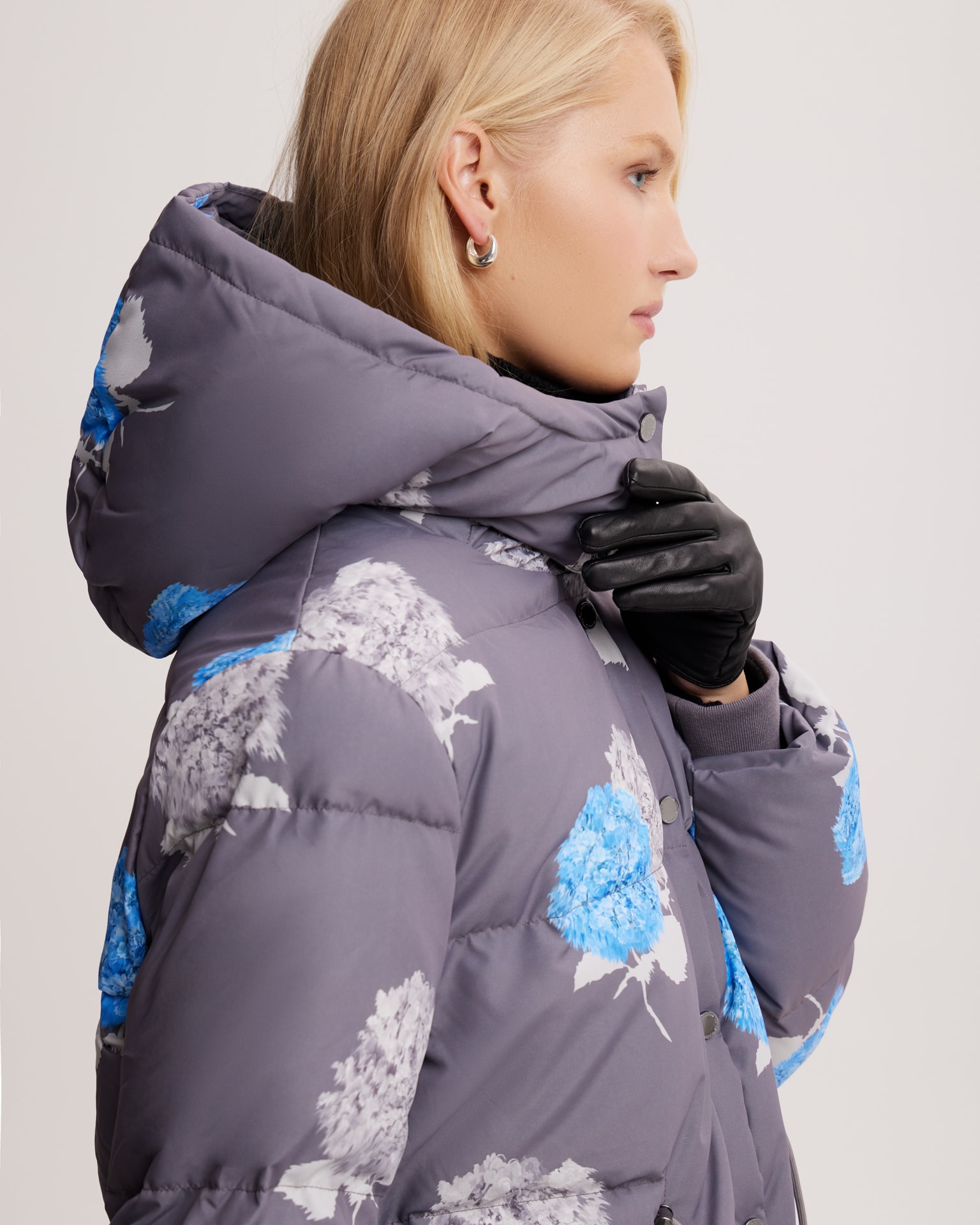 Longline down jacket with limited edition Hydrangea print, Grey — photo 8