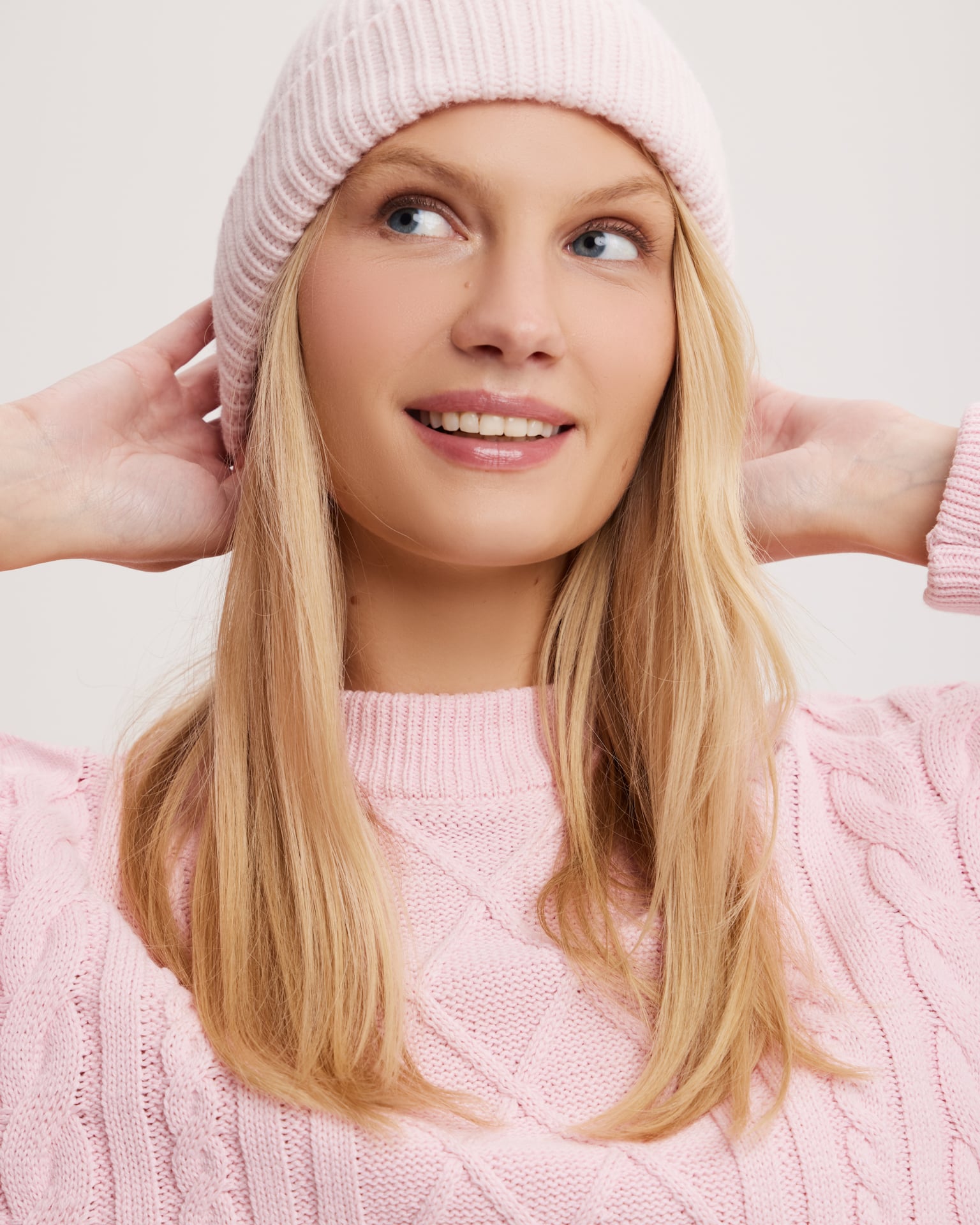 Textured pink jumper