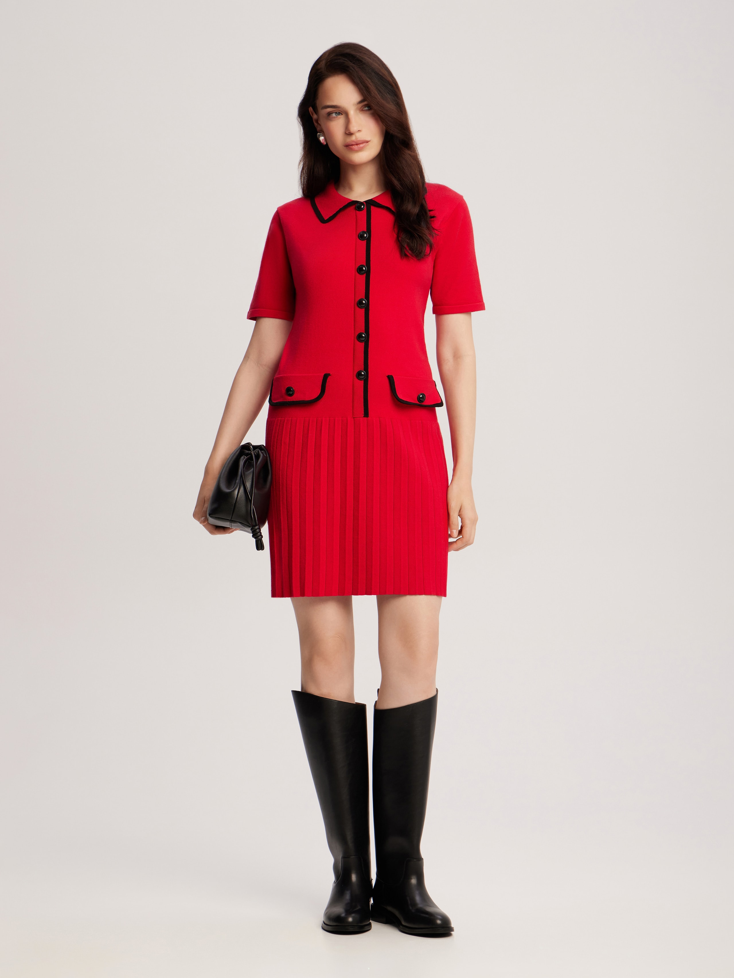 Dress with pleated hem, Red