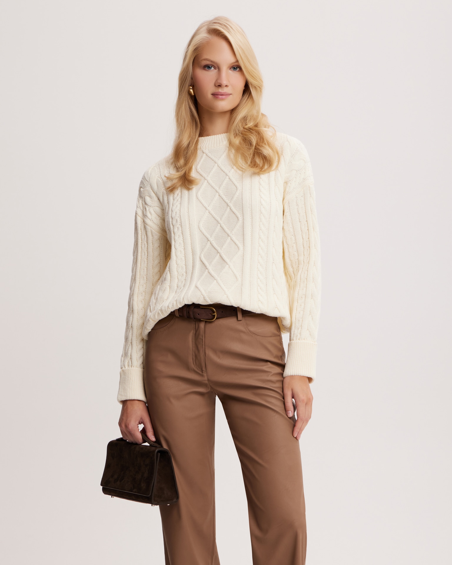 Textured jumper in white